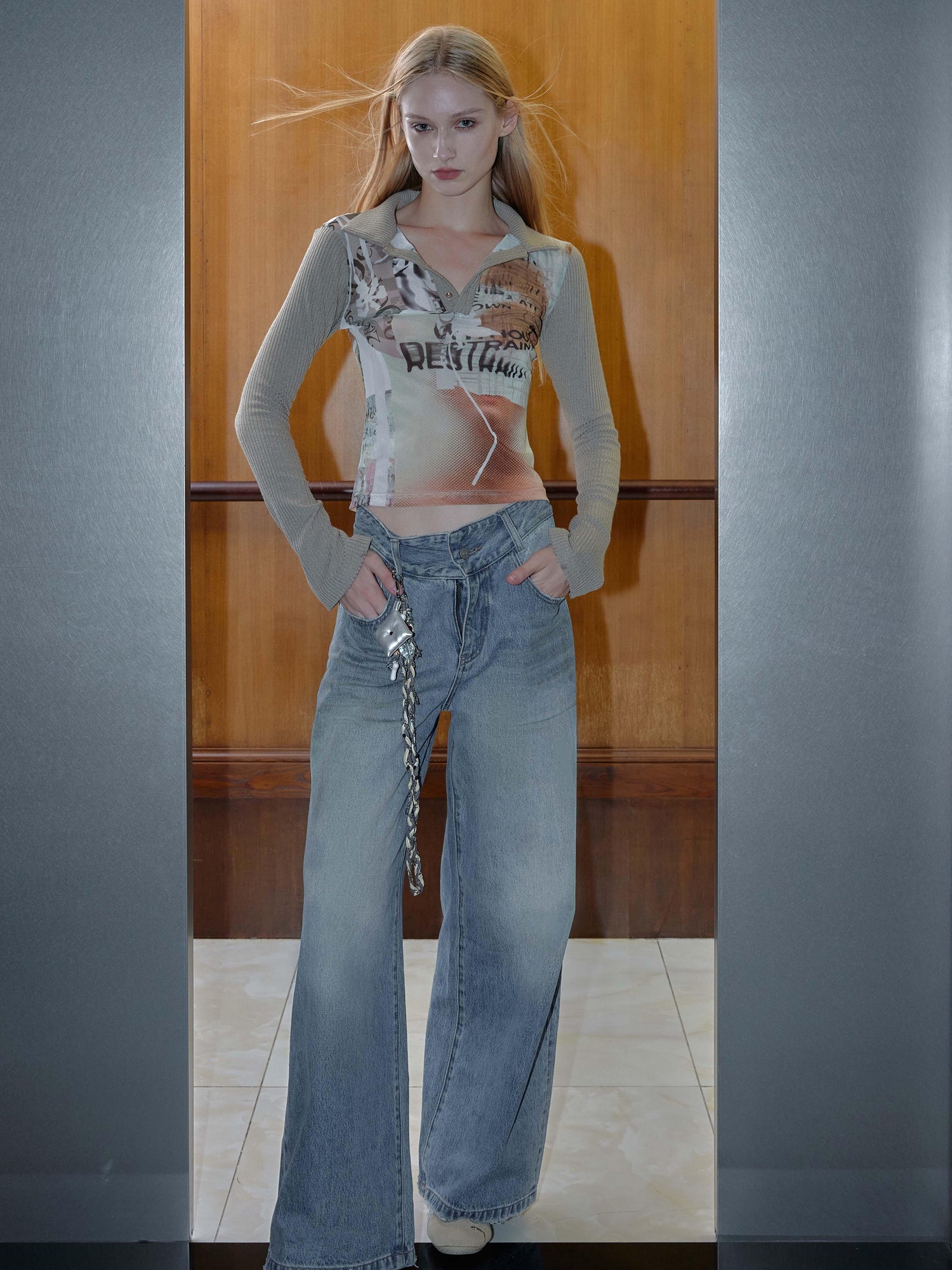 2th Desire Punk Abstract Sheer Knit V-Neck Tee