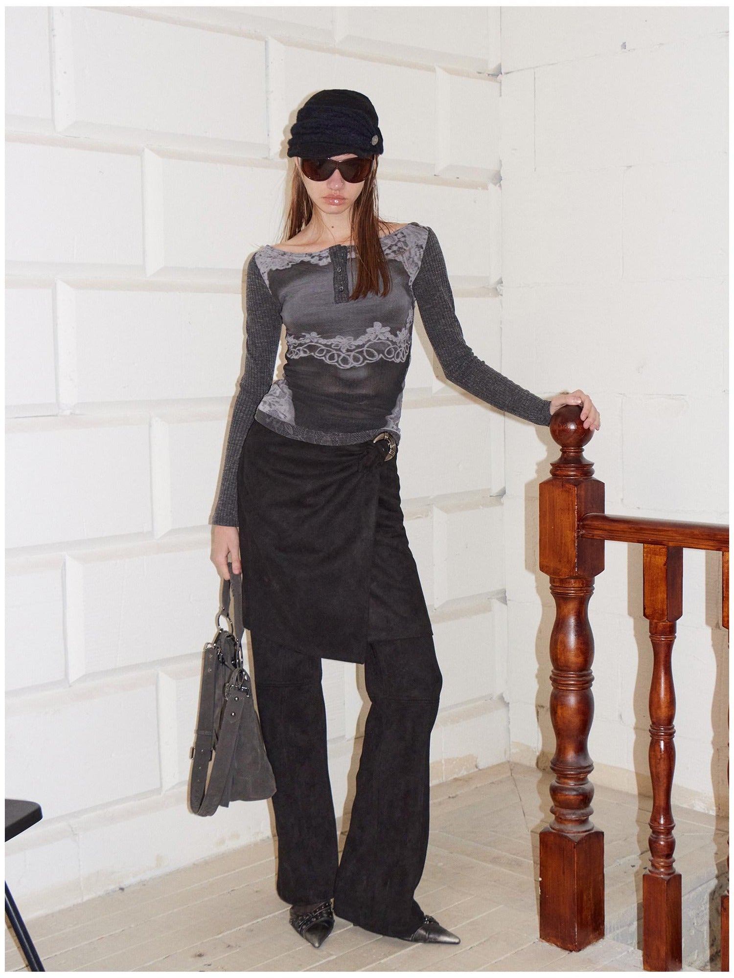 2th Desire Reversible Vintage Slim Fit Printed Crop Women Gray Black Long Sleeve T-Shirts