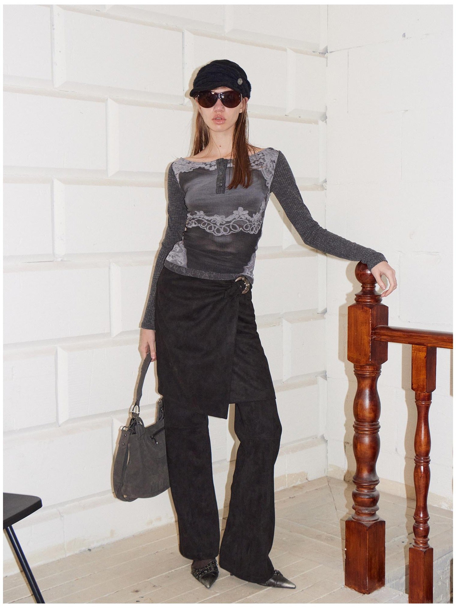 2th Desire Reversible Vintage Slim Fit Printed Crop Women Gray Black Long Sleeve T-Shirts