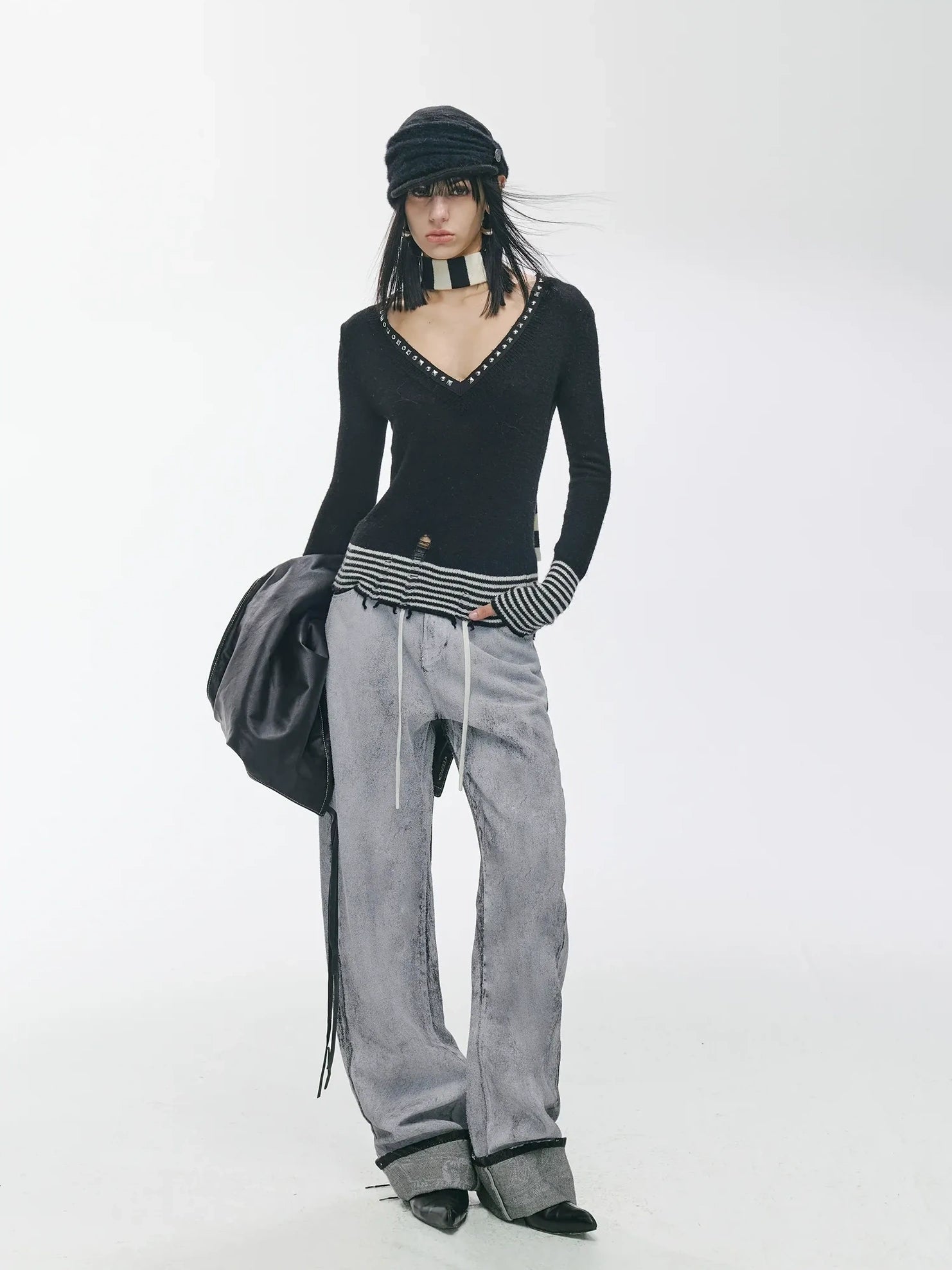 2th Desire Soft Wool Knit V Neck Vintage Slim Fit Black Striped Women Pullover Sweater