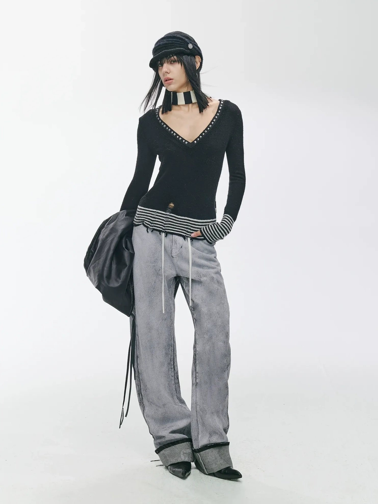 2th Desire Soft Wool Knit V Neck Vintage Slim Fit Black Striped Women Pullover Sweater