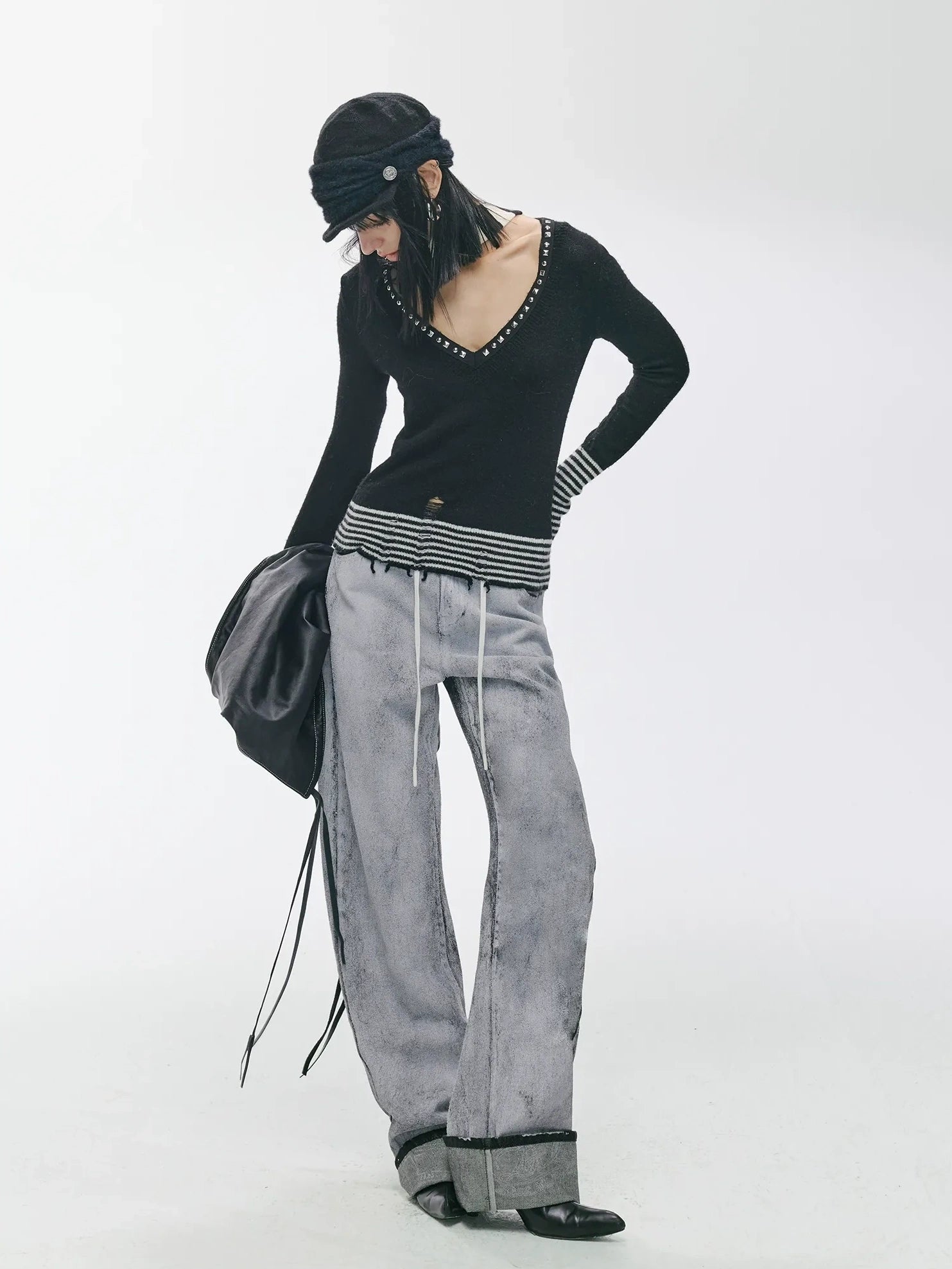 2th Desire Soft Wool Knit V Neck Vintage Slim Fit Black Striped Women Pullover Sweater