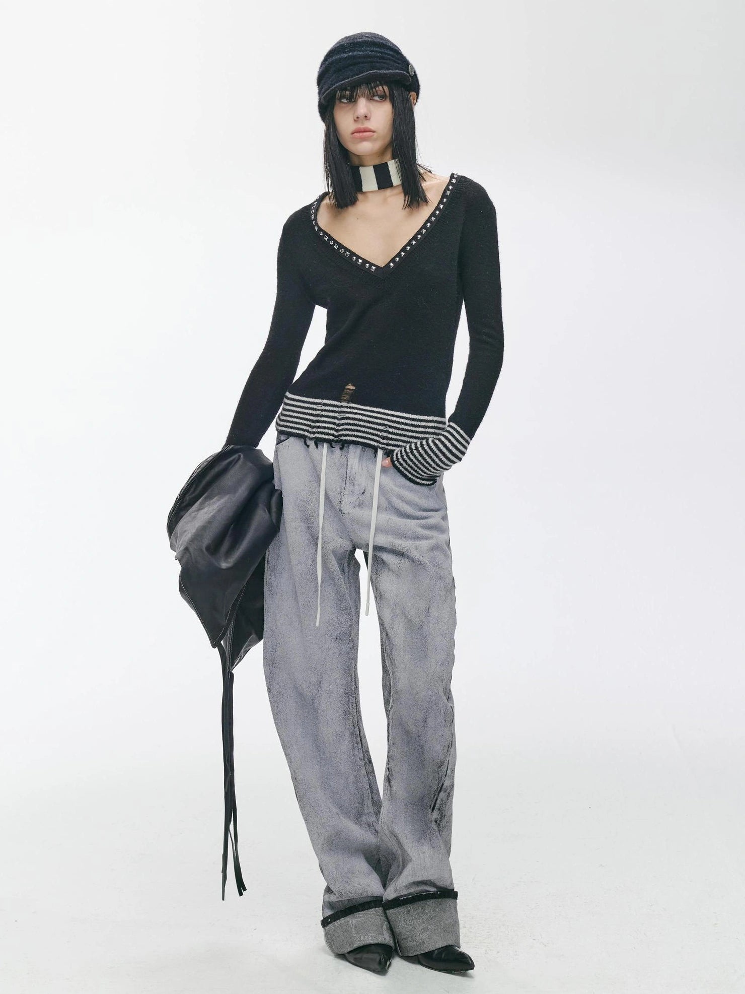 2th Desire Soft Wool Knit V Neck Vintage Slim Fit Black Striped Women Pullover Sweater