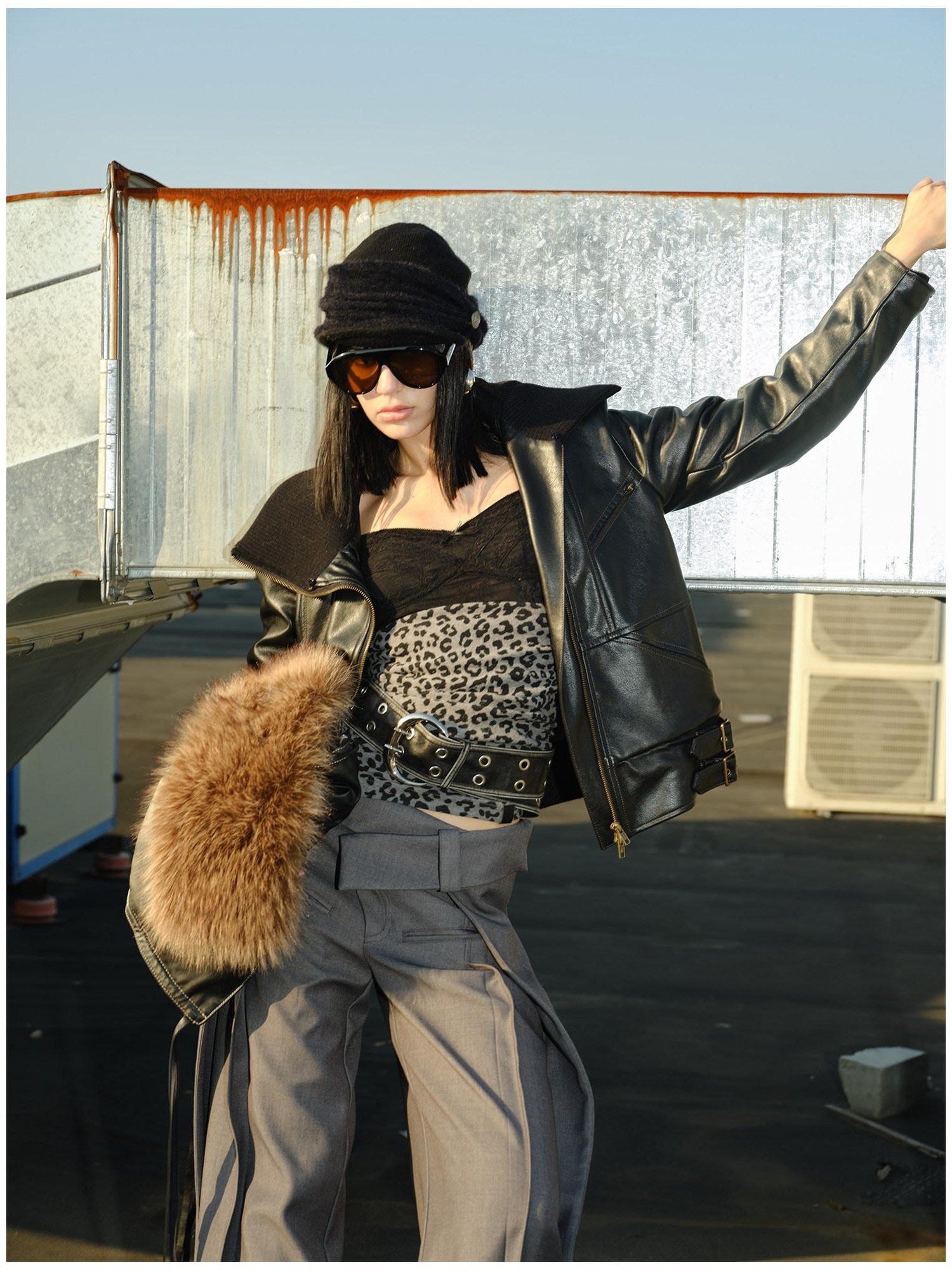 2th Desire Thick Detachable Fur Punk Straight Short Zipper Women Polyester Leather Jackets