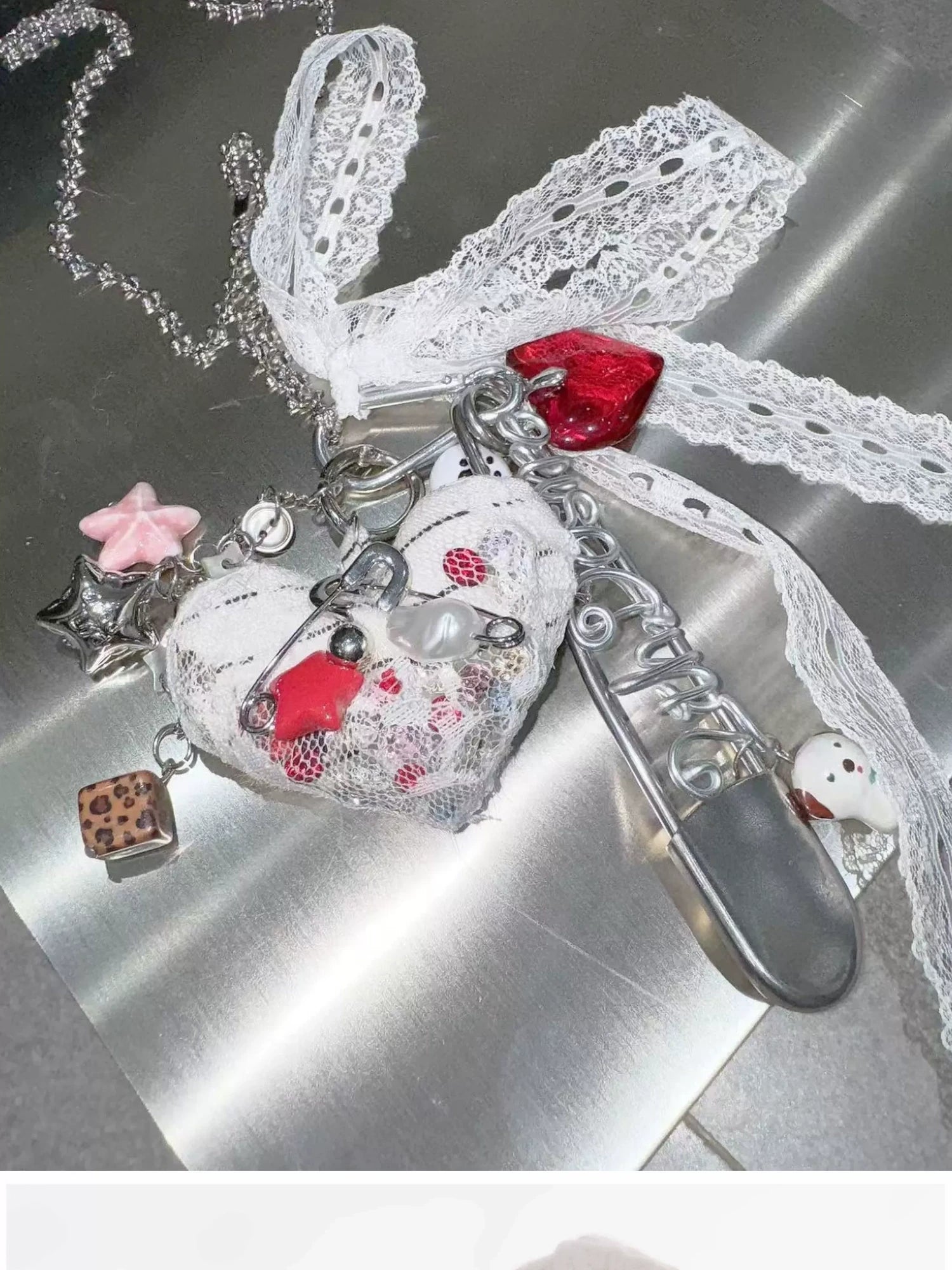 2th Desire Unique Original Design Silver Heart Charm Brass Chain Women Necklace Jewelry