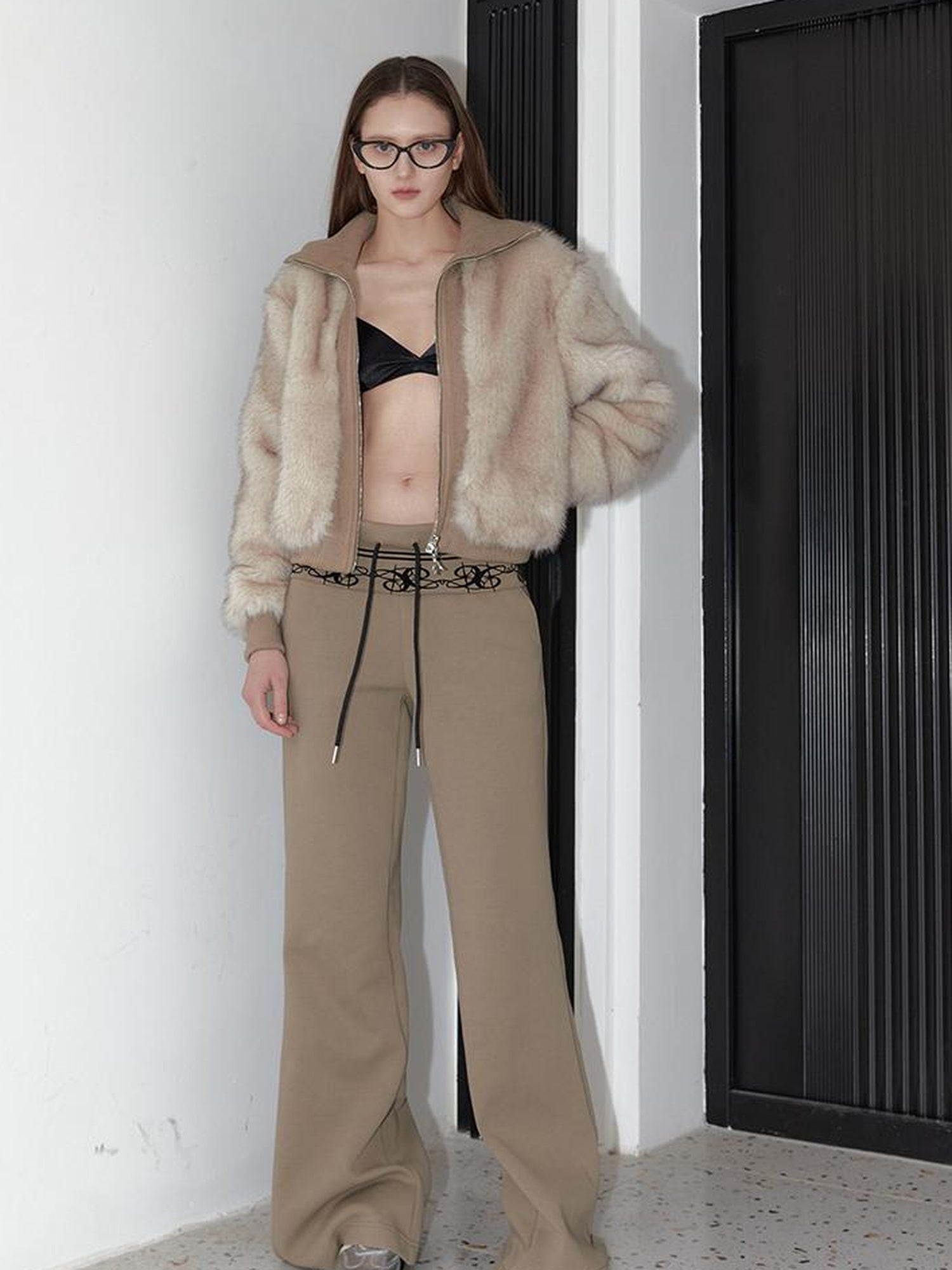 2th Desire Vintage Black Faux Fur Ribbed Short Jacket