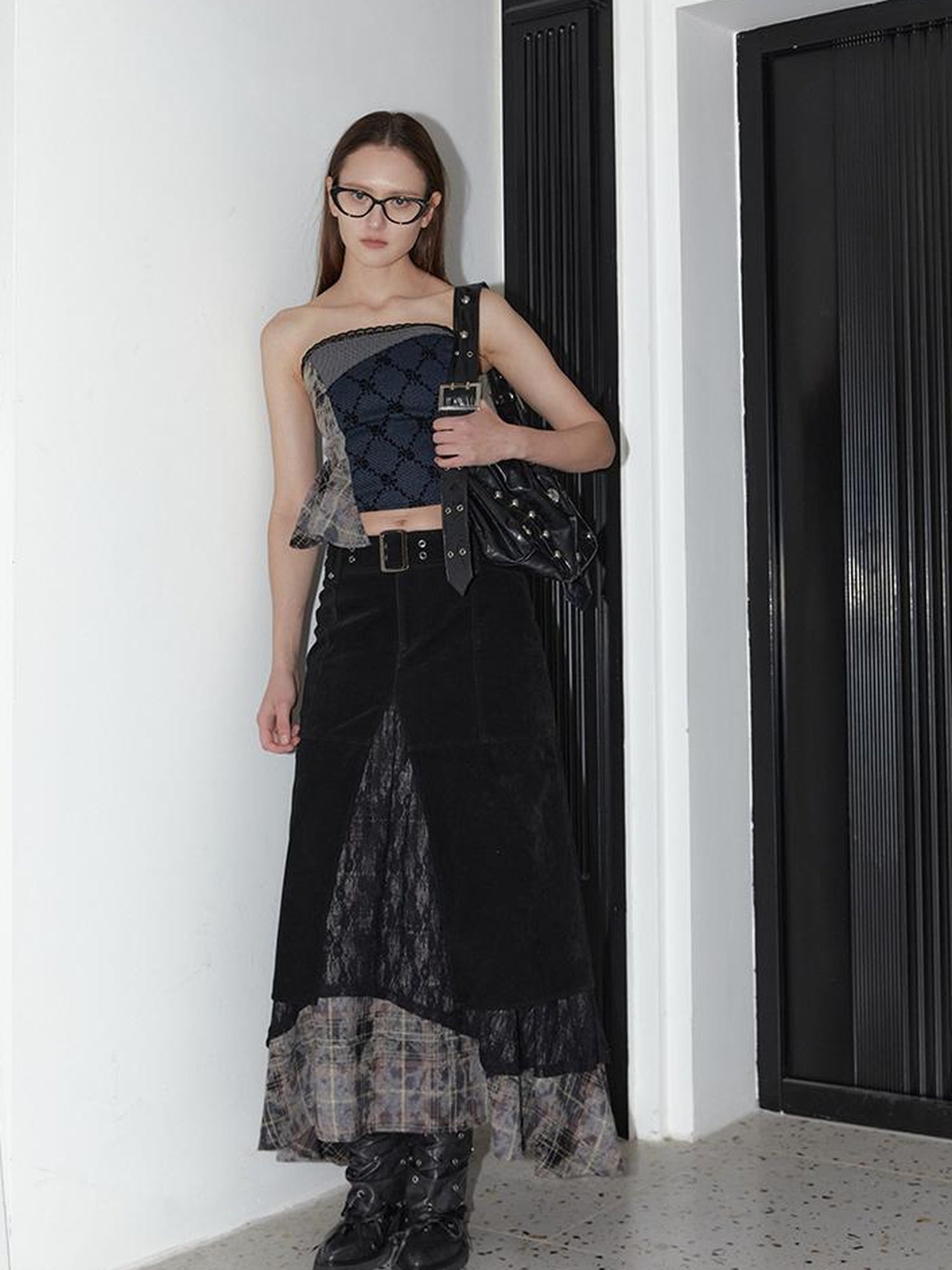 2th Desire Vintage Black Lace Asymmetrical Midi Skirt