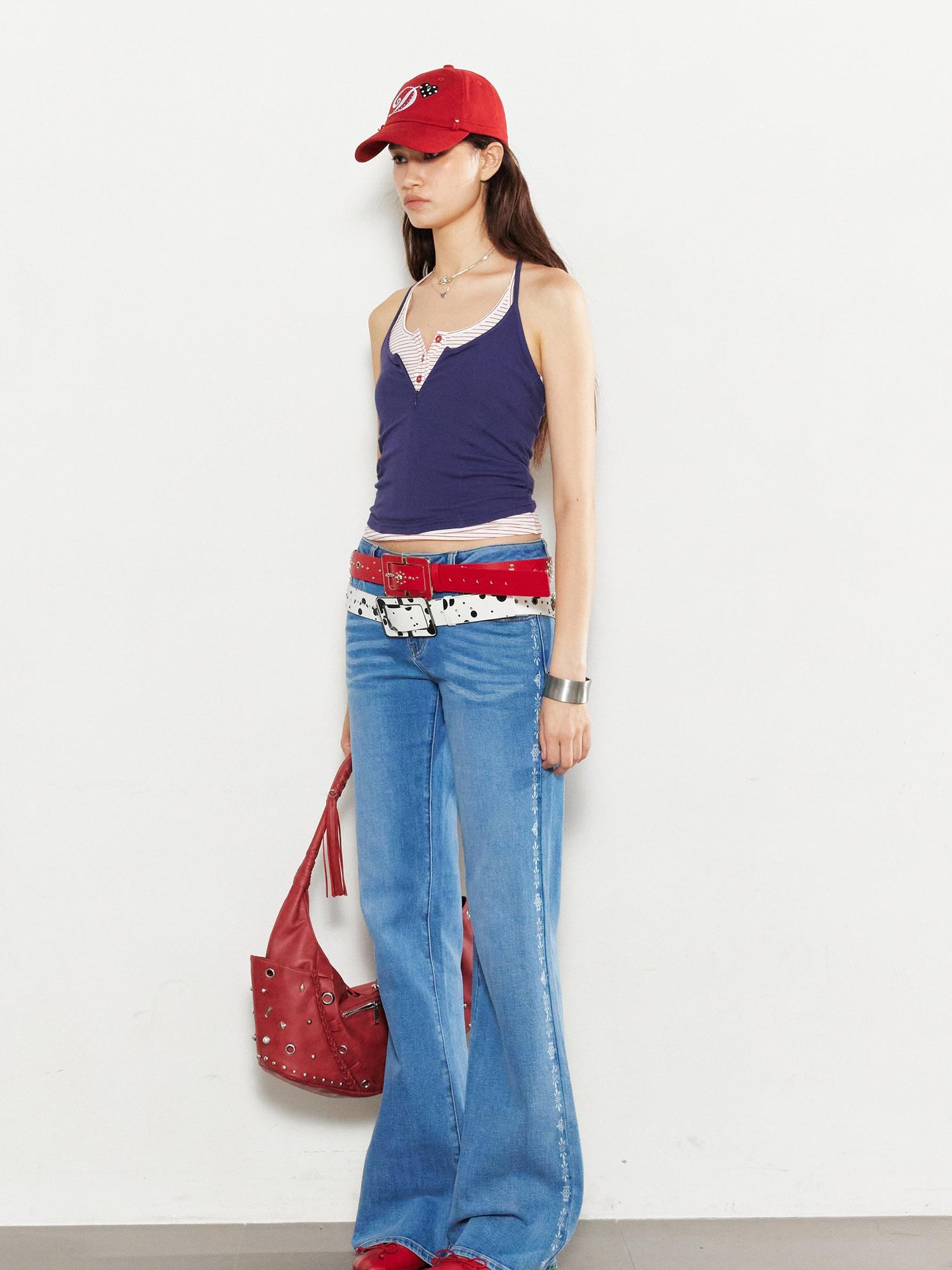 2th Desire Vintage Wash Low Rise Slim Straight Jeans With Rhinestone Details