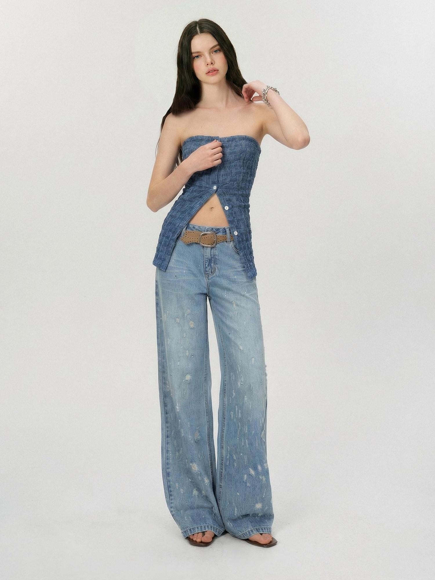 The NeverMore Crystal Trim Relaxed Natural Waist Women Washed Blue Zipper Straight Leg Jeans