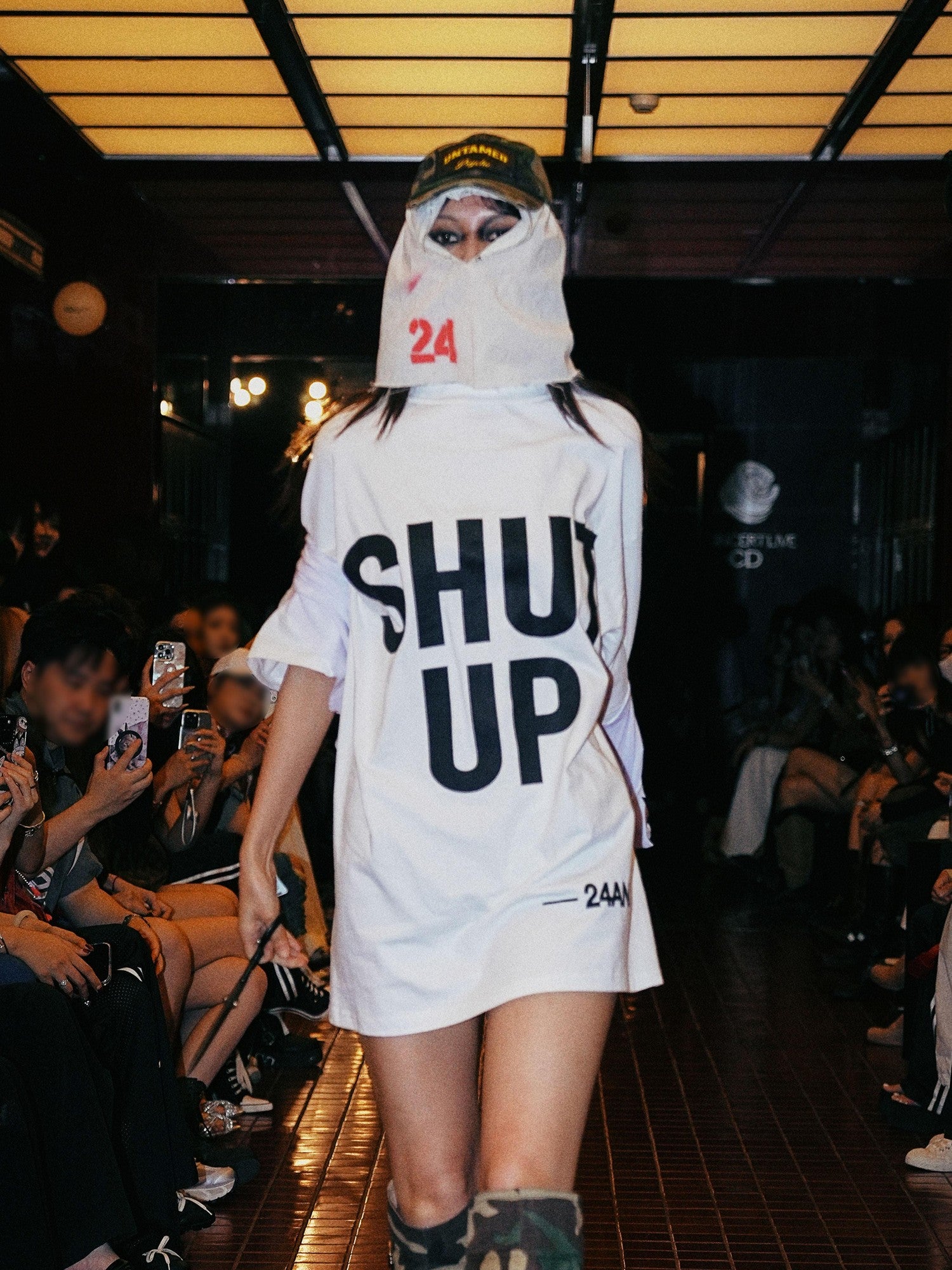 24ans White Mesh Hooded Creative Print Women&