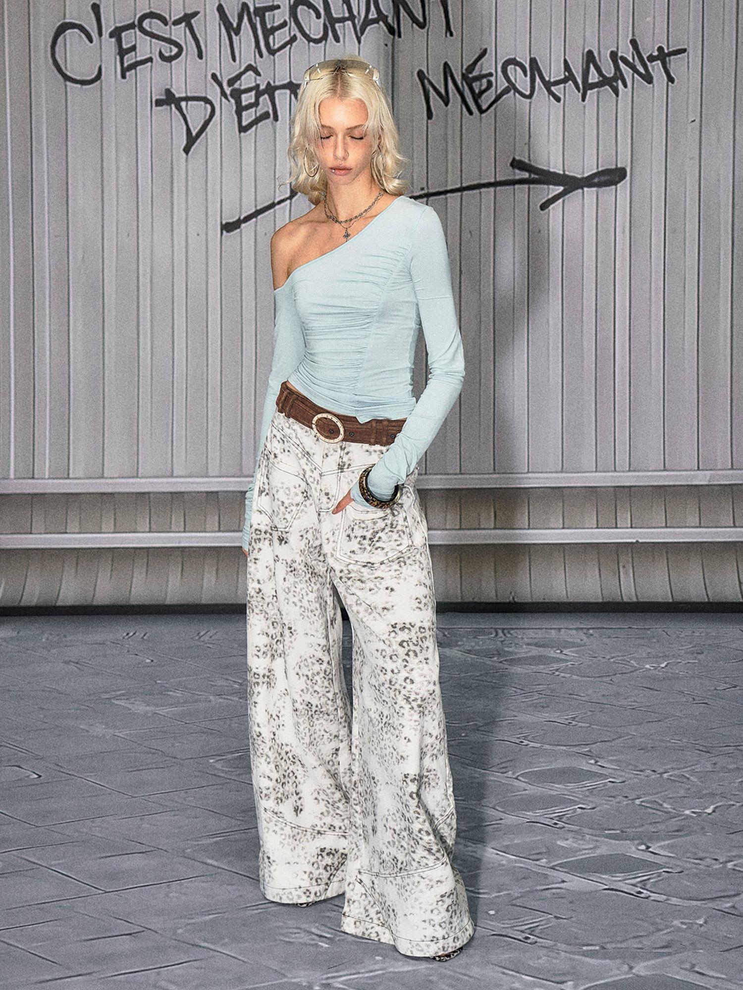 The NeverMore Leopard Cotton Zipper Natural Waist Loose Fit Sexy Women Wide Leg Jeans