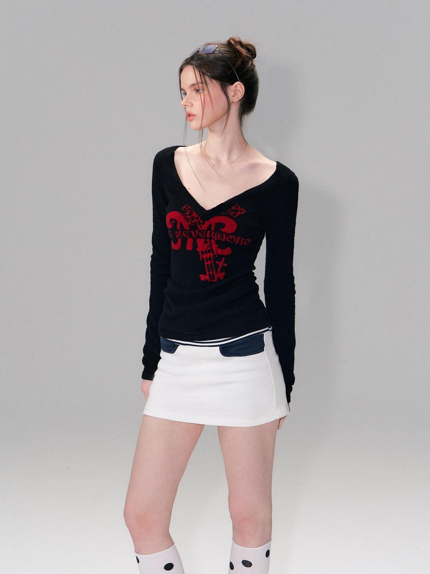 The NeverMore Thick Cozy Letter Print Contrast Slim Fit Sexy Black Women Long Sleeve T-Shirts