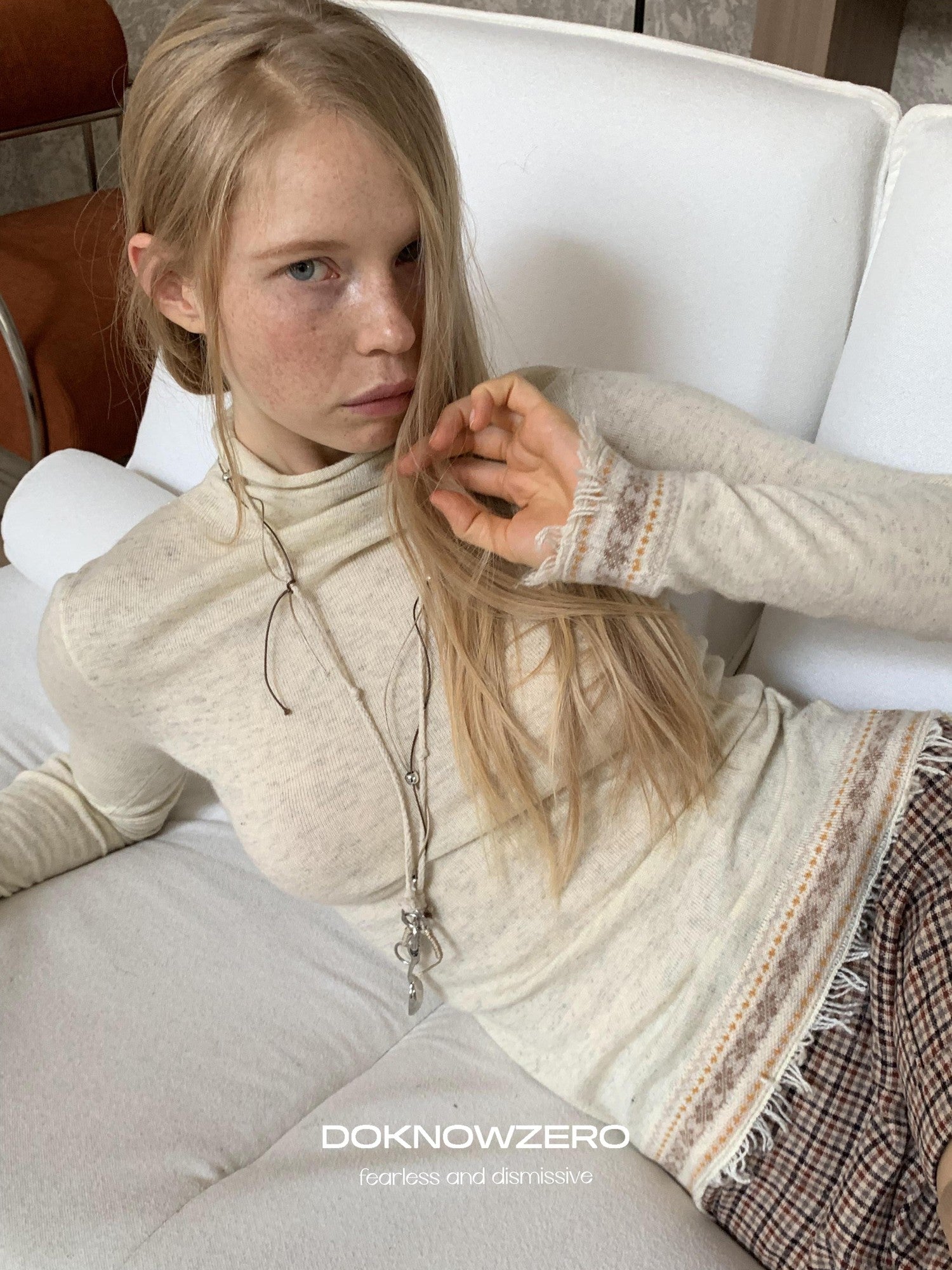 DKZ OFFICIAL High Neck Lace Print Embroidered Women&