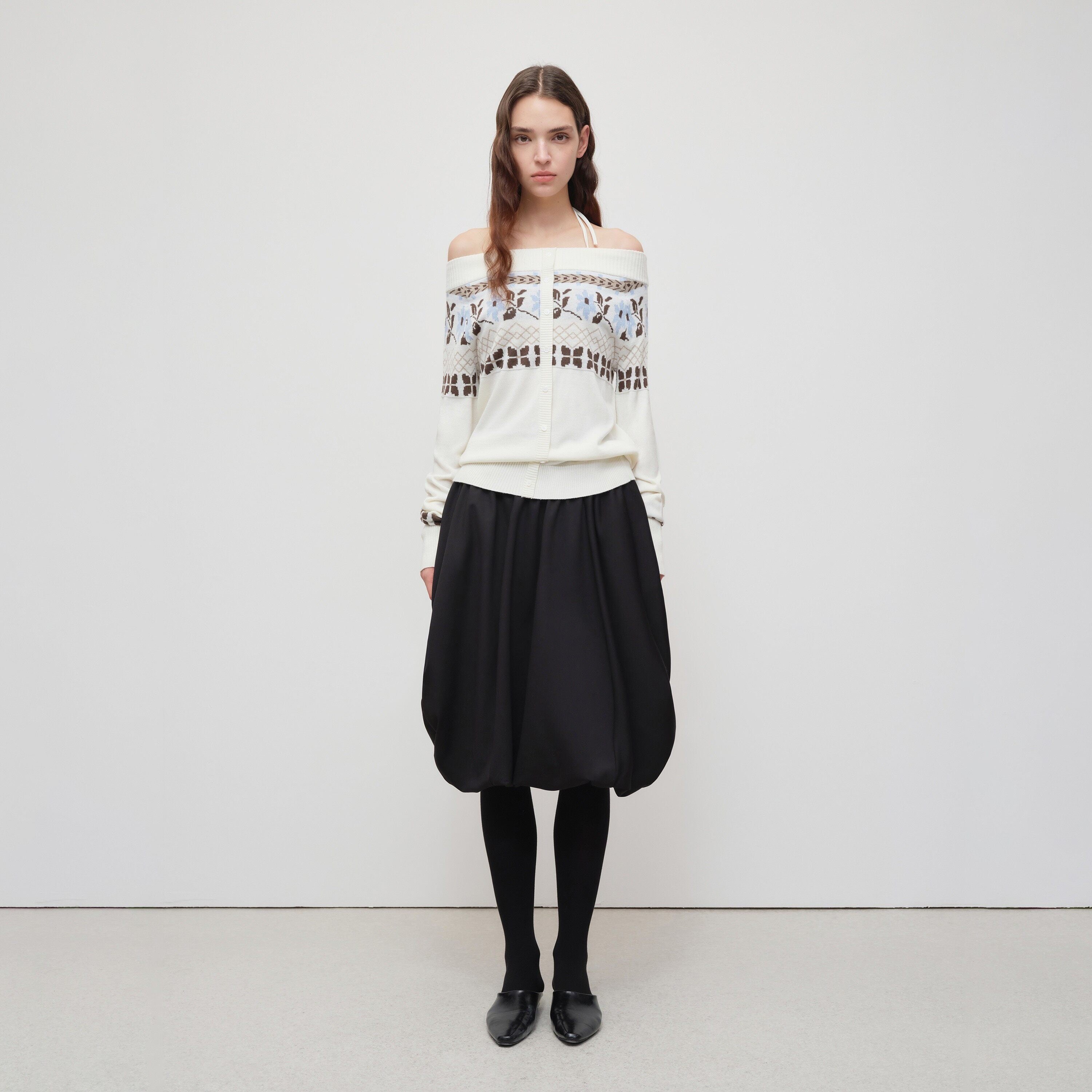 RUN_TO_THE_FUTURE_Soft_Wool_Blend_Vintage_Loose_Pleated_Women_Knit_Pullover_Beige_Black_Sweaters_MISSTT