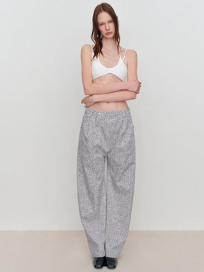 RUN TO THE FUTURE Leopard Print Asymmetric Zip Low Waist Blade Cut Women Wide-Leg Pants