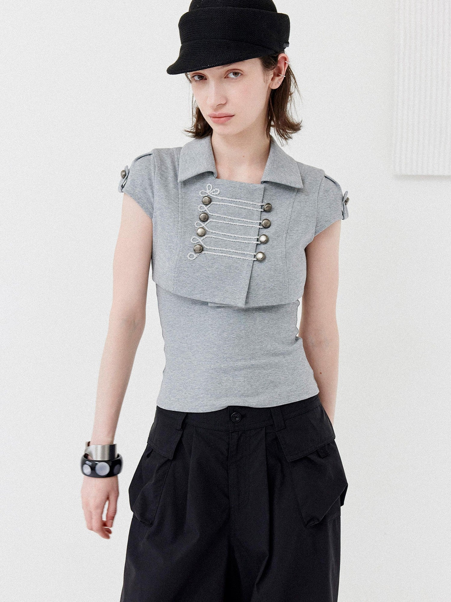 DKZ OFFICIAL Grey Double Breasted Cropped Collared Women&