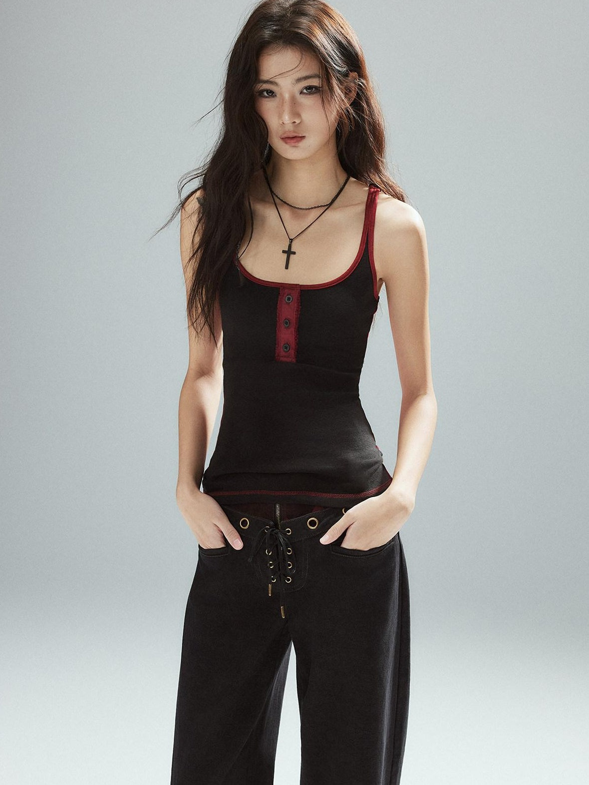 Low pixel Soft Cotton Blend Square Neck Slim Fit Street Style Young Women Daily Tank Tops