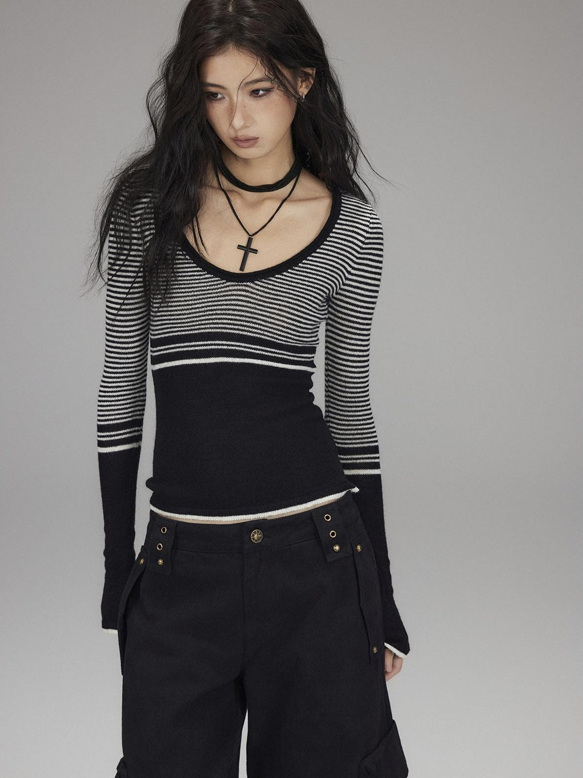 Low pixel Soft Acrylic Slim V-neck Striped Casual Women Everyday Long Sleeve T-Shirts