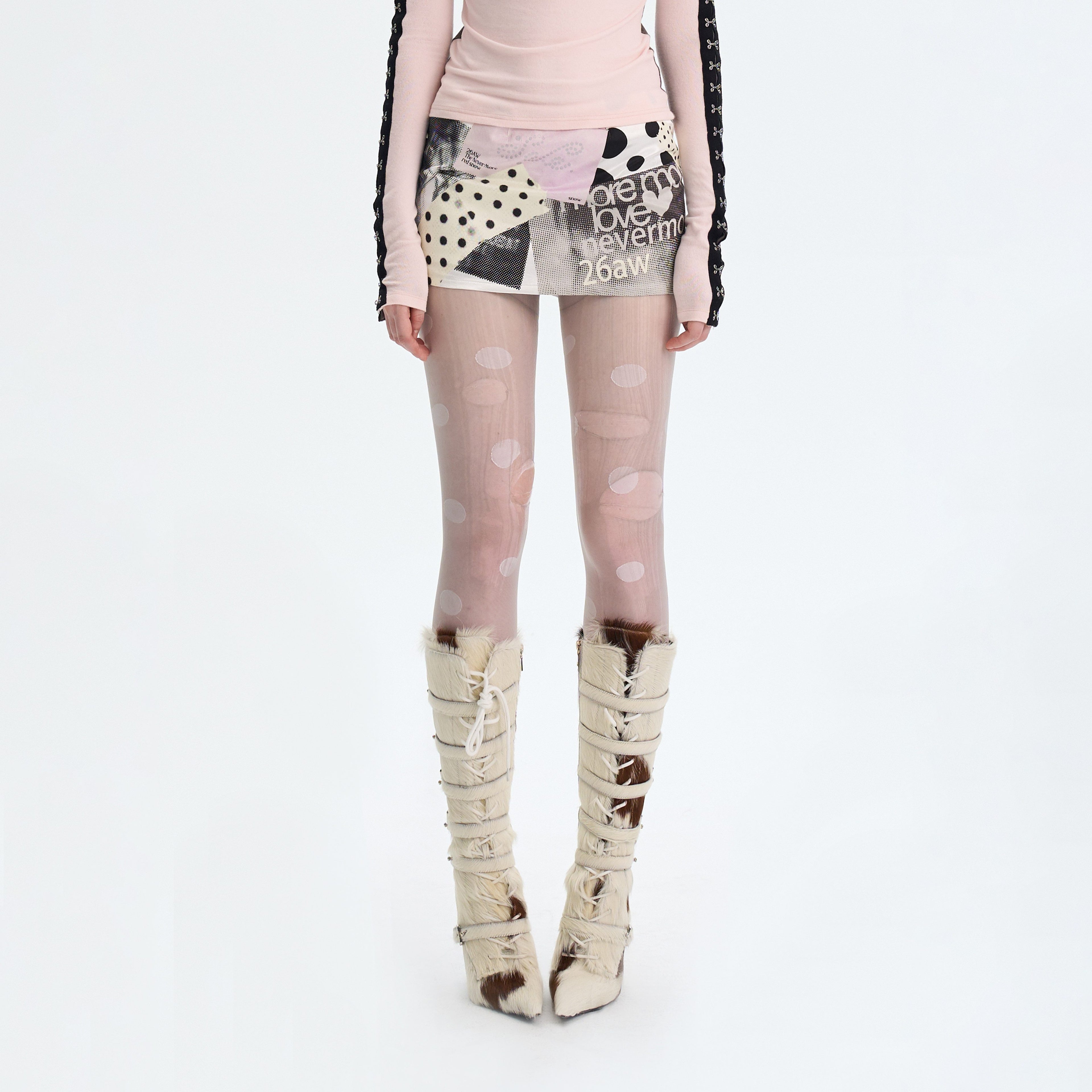 The NeverMore Silk Printed Low Waist Bodycon Slim Fit Women White Print Mini Skirts