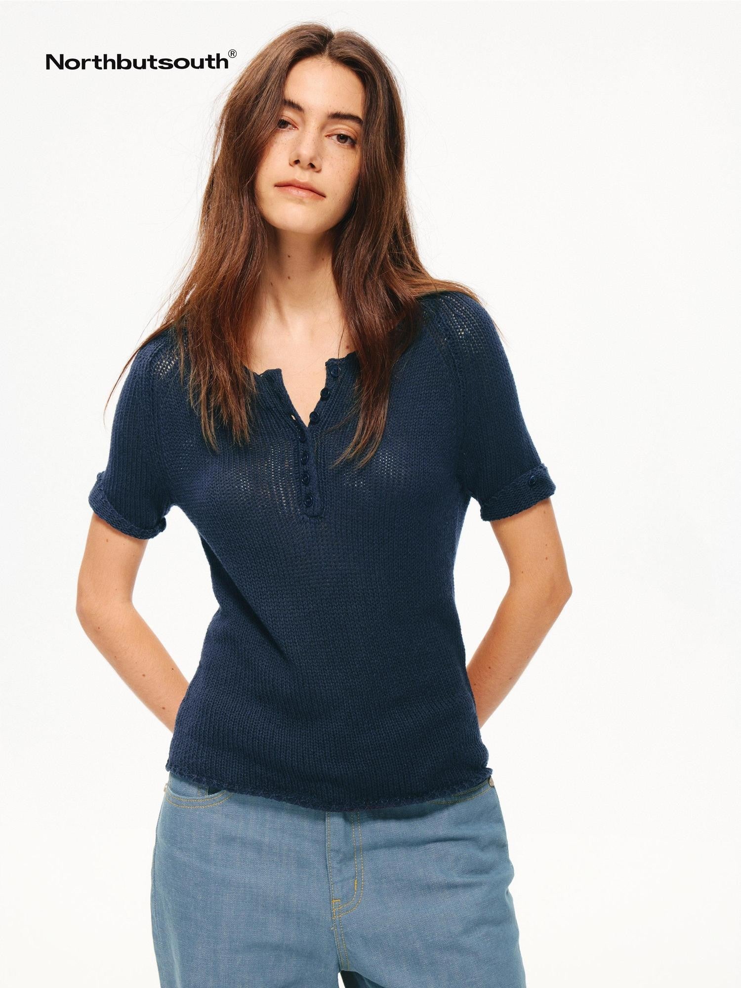 Northbutsouth Four Tone Multi Button Turnback Knit Women&