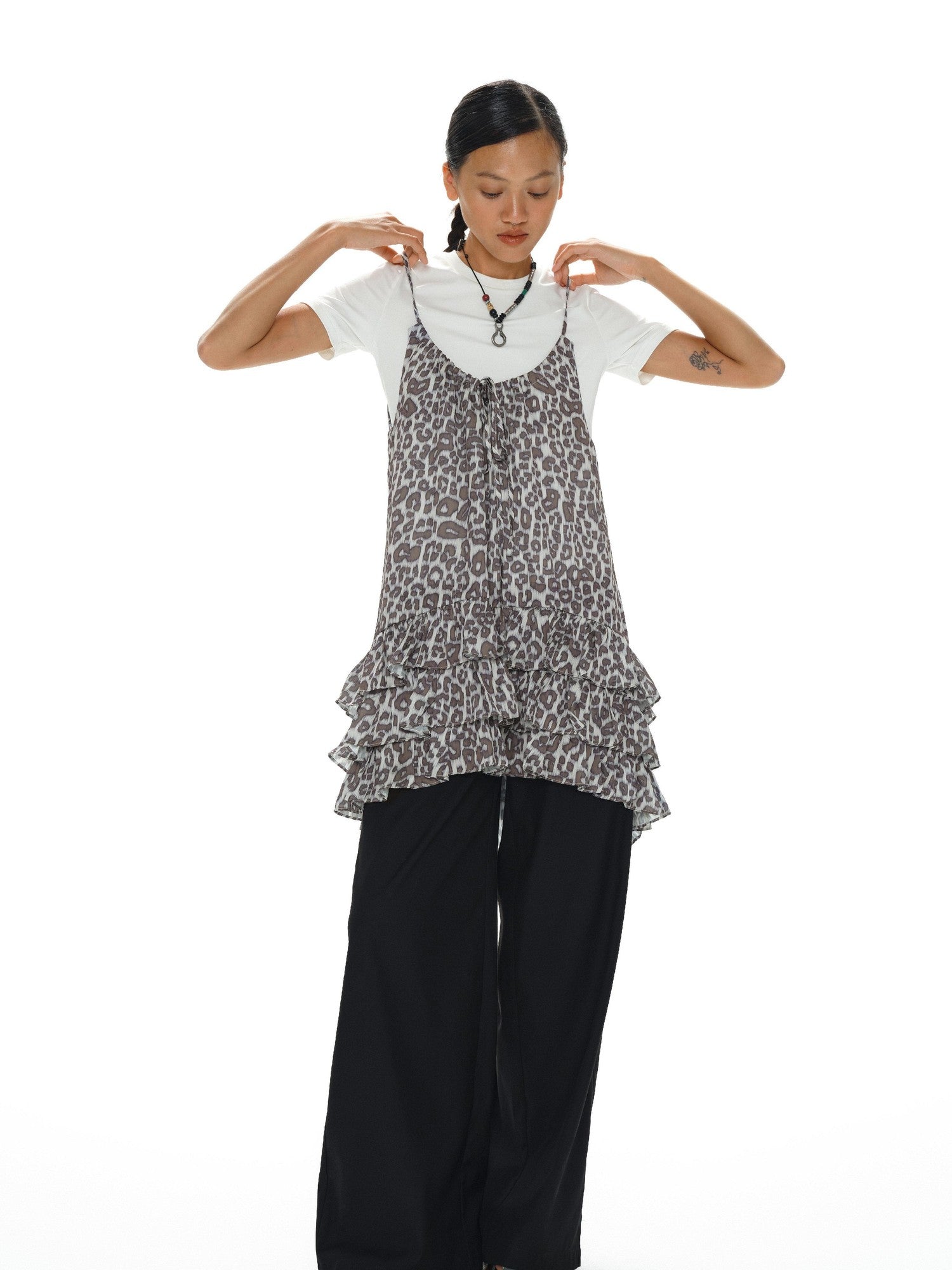 oinimi Leopard Print Ruffle Hem Adjustable Straps Women&