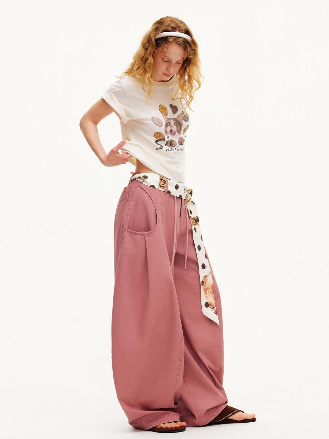 OuttheBlue Heart Lettering Cropped Loose Print Women&
