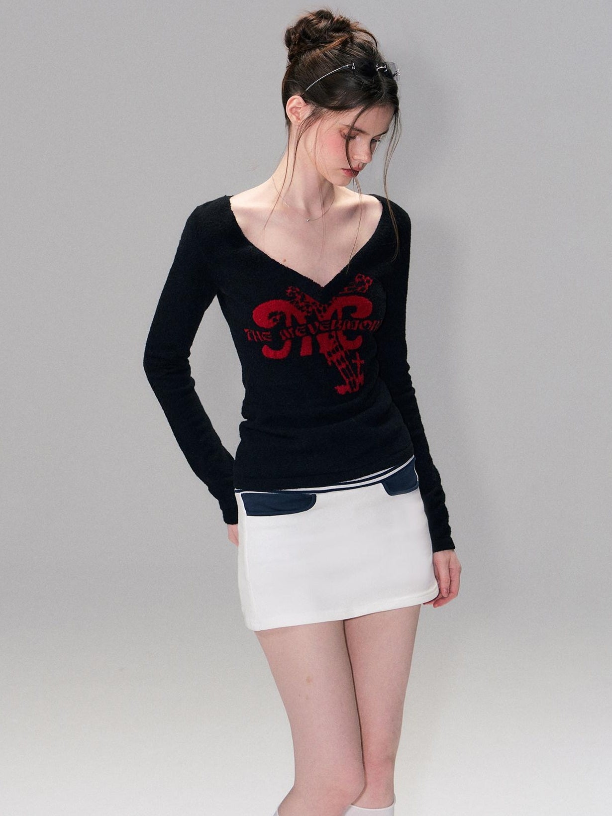 The NeverMore Thick Cozy Letter Print Contrast Slim Fit Sexy Black Women Long Sleeve T-Shirts