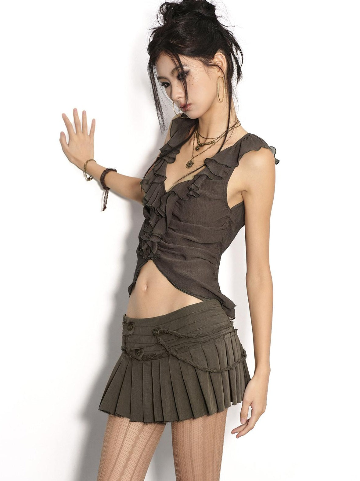 Low pixel Soft Viscose Cupro Pleated Slim Fit Casual Cropped Brown Women Tank Tops