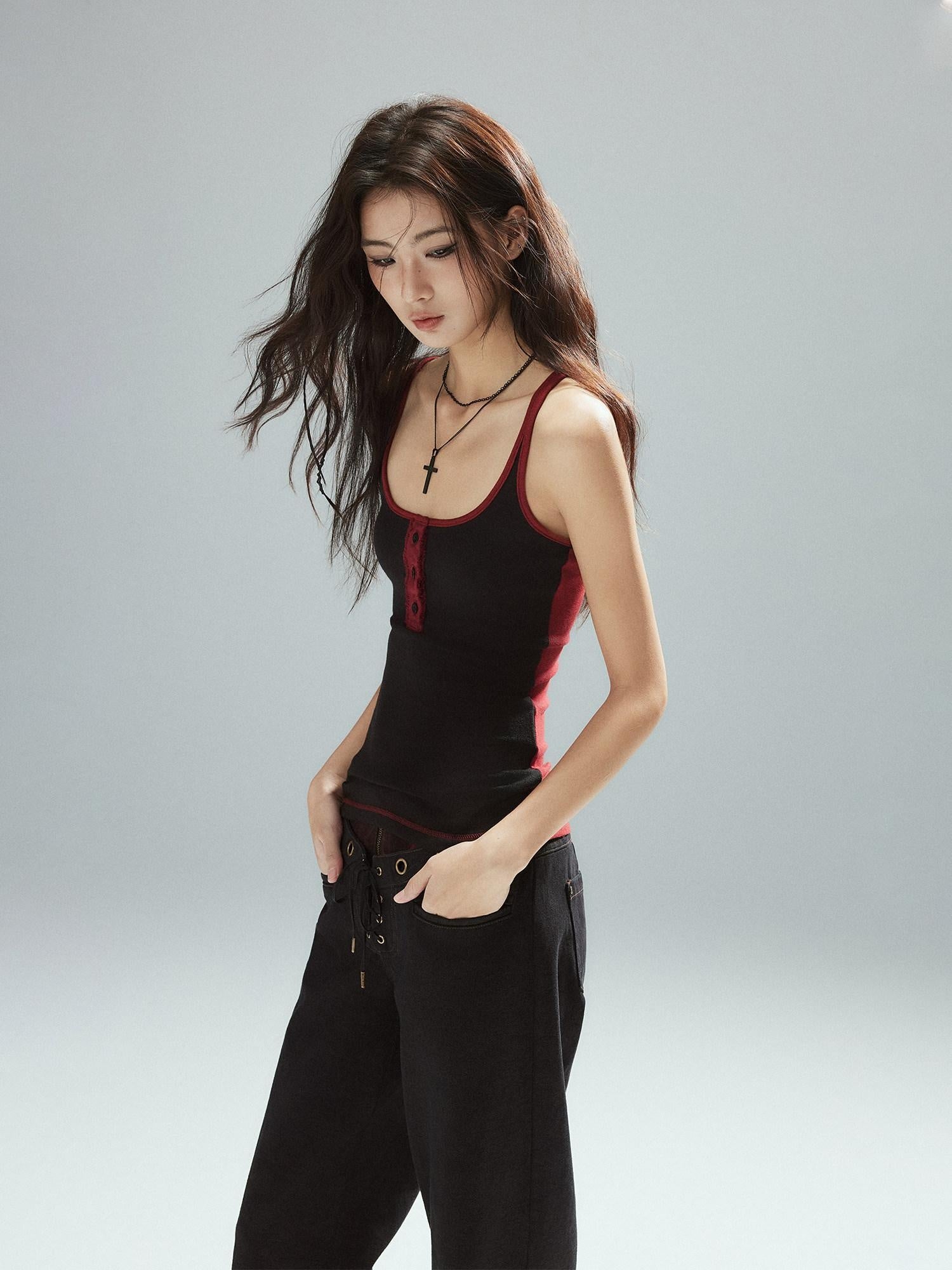 Low pixel Soft Cotton Blend Square Neck Slim Fit Street Style Young Women Daily Tank Tops