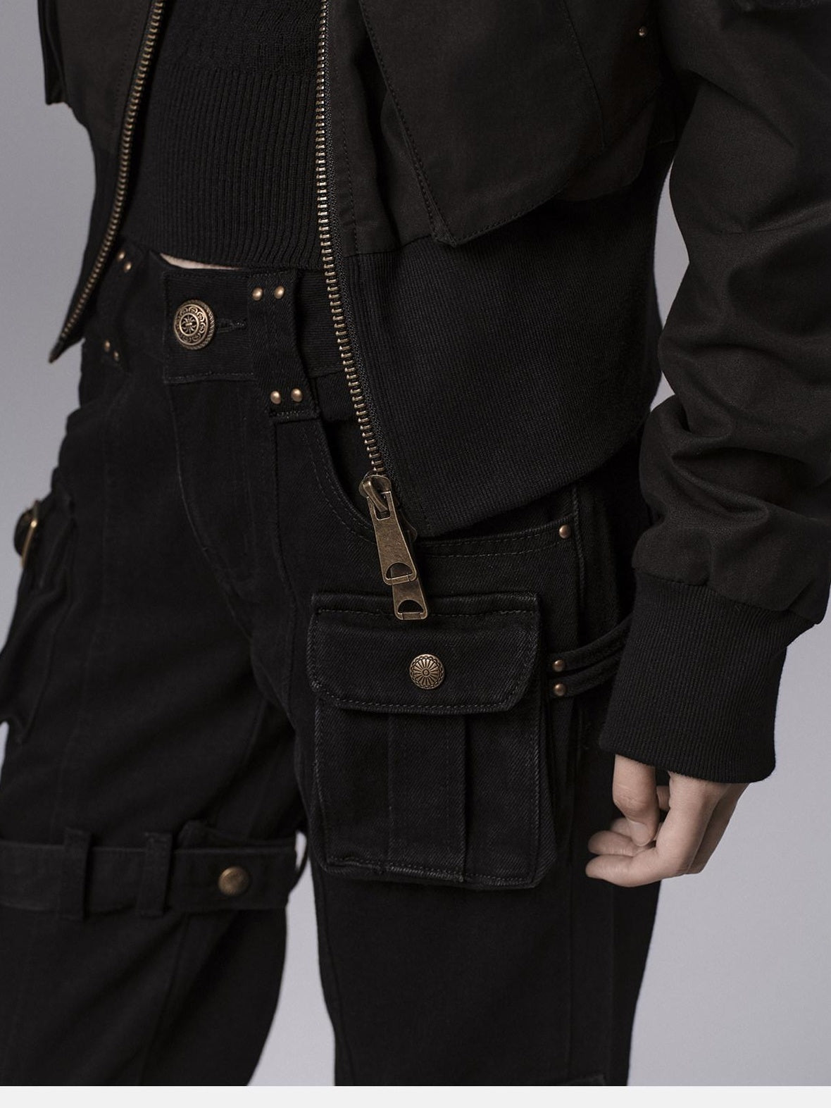 Low pixel Dark Gothic Flared Mid Rise Pocketed Cotton Zip Fly Women Black Cargo Pants