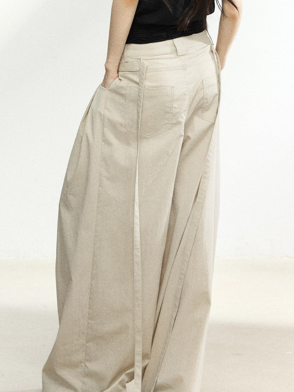 7Shiftin Beige High Waist Slimming Buttoned Women&