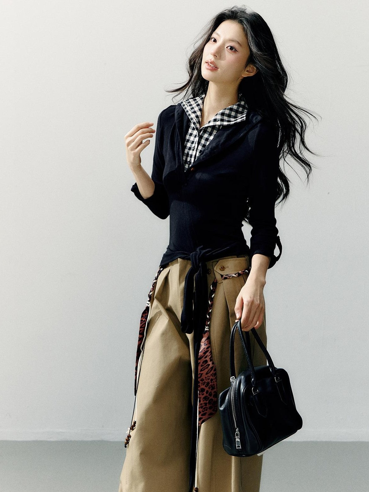7Shiftin Black White Plaid Faux Two Piece Long Sleeve Viscose Women&