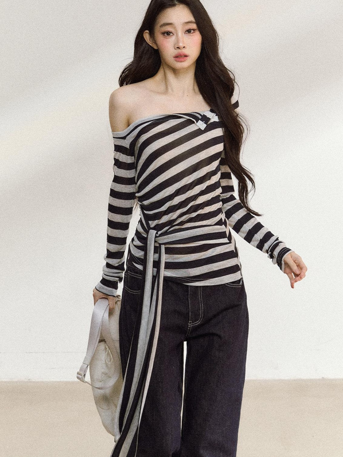 7Shiftin Black White Striped Asymmetric Tie Shoulder Women&