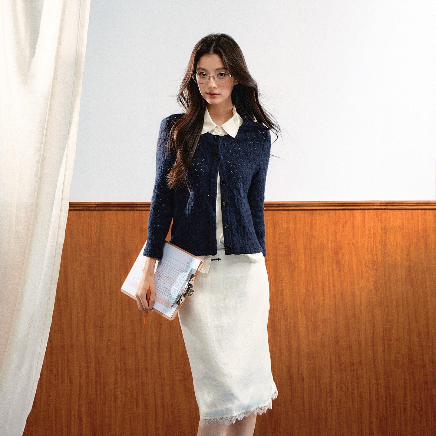 7Shiftin_Minimalist_Single_Row_Button_Long_Sleeve_Loose_Knit_Women&