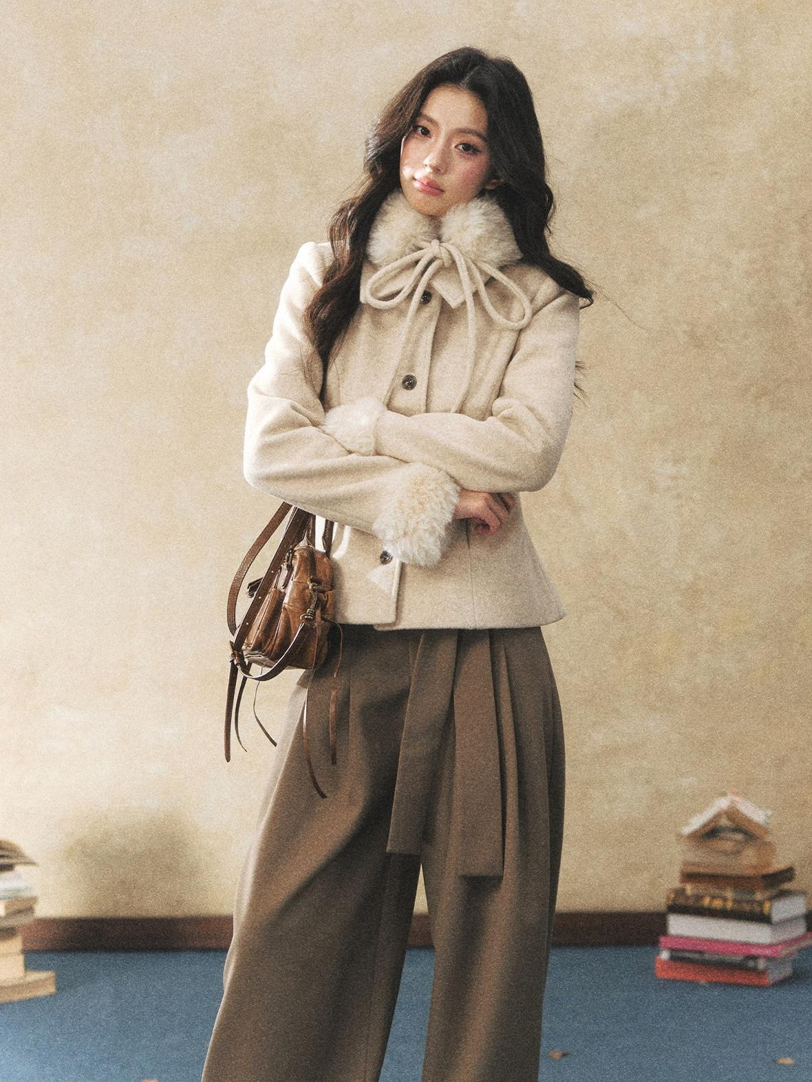 7Shiftin Oatmeal Removable Fur Collar Bow Scarf Women&
