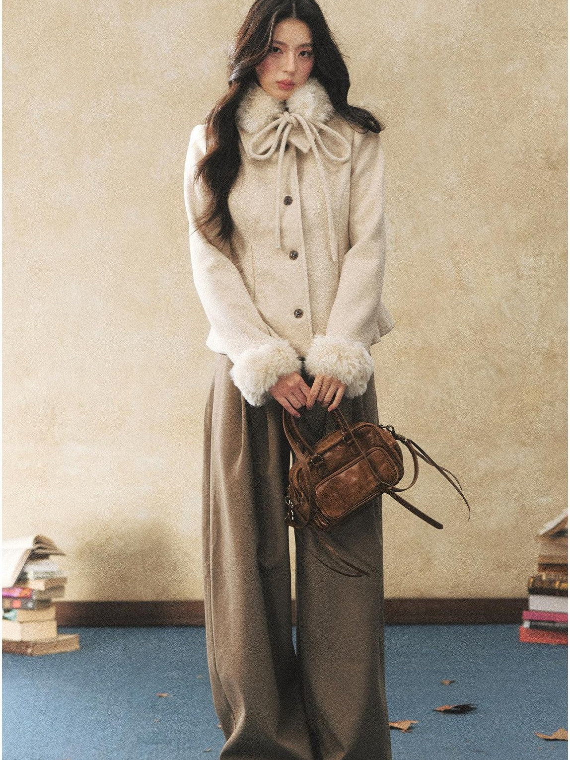 7Shiftin Oatmeal Removable Fur Collar Bow Scarf Women&