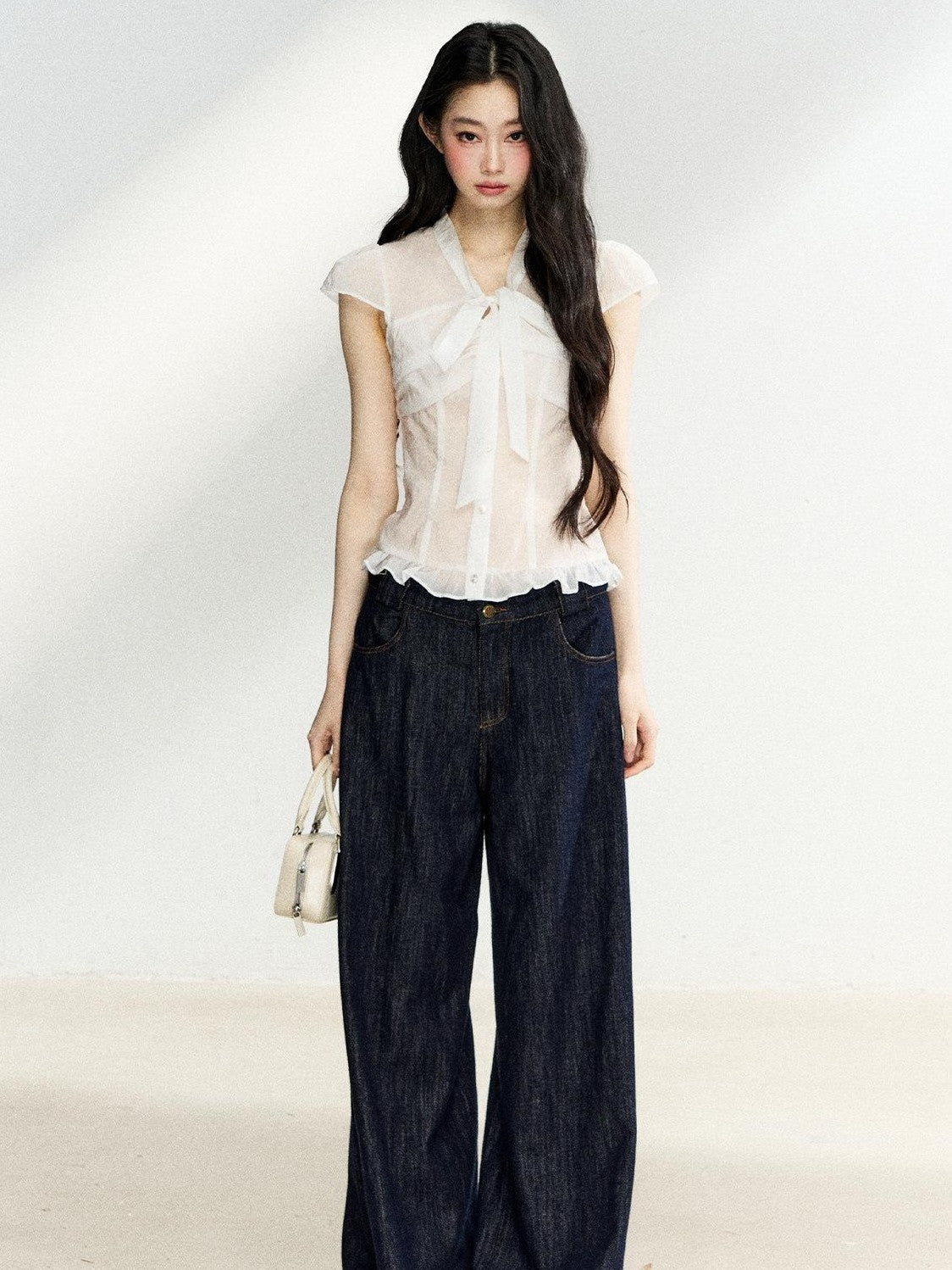 7Shiftin Sheer Bow V-neck Fitted Flutter Sleeve Women&
