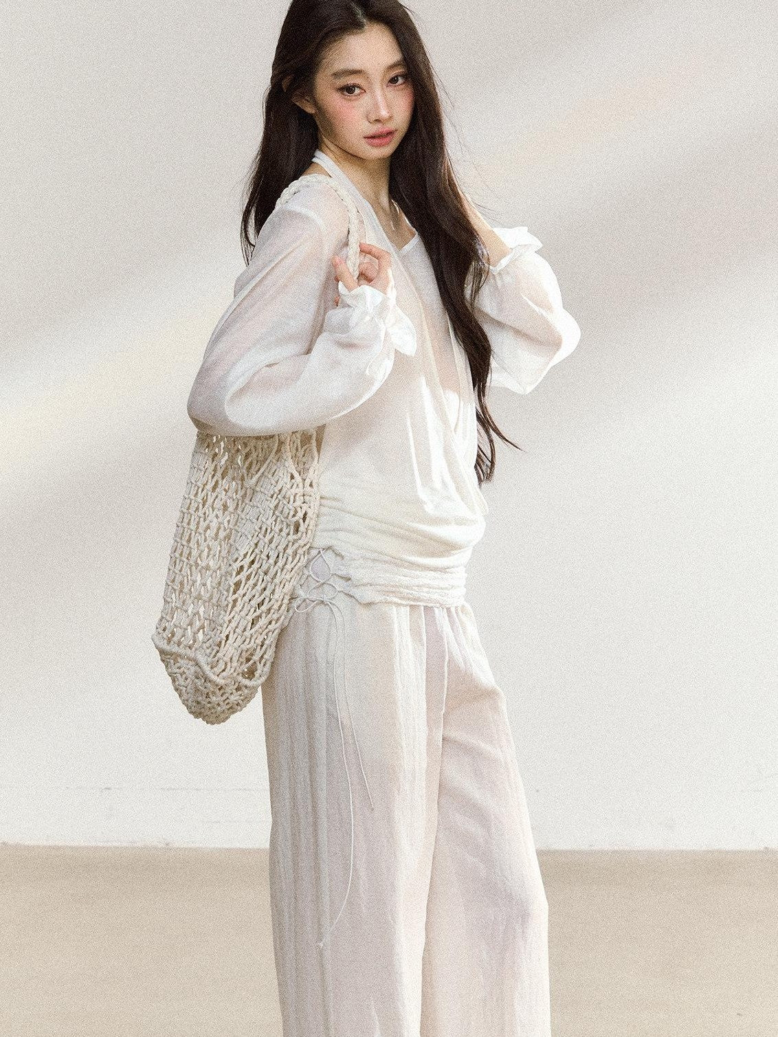 7Shiftin White Lace V-neck Long Sleeve Drapey Pants Women&