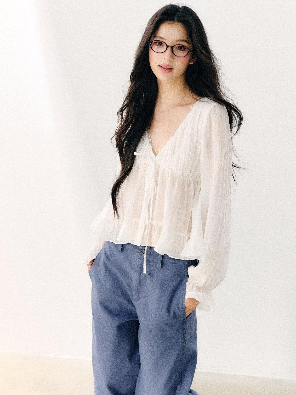 7Shiftin White Tie V-neck Double Ruffle Chiffon Women&