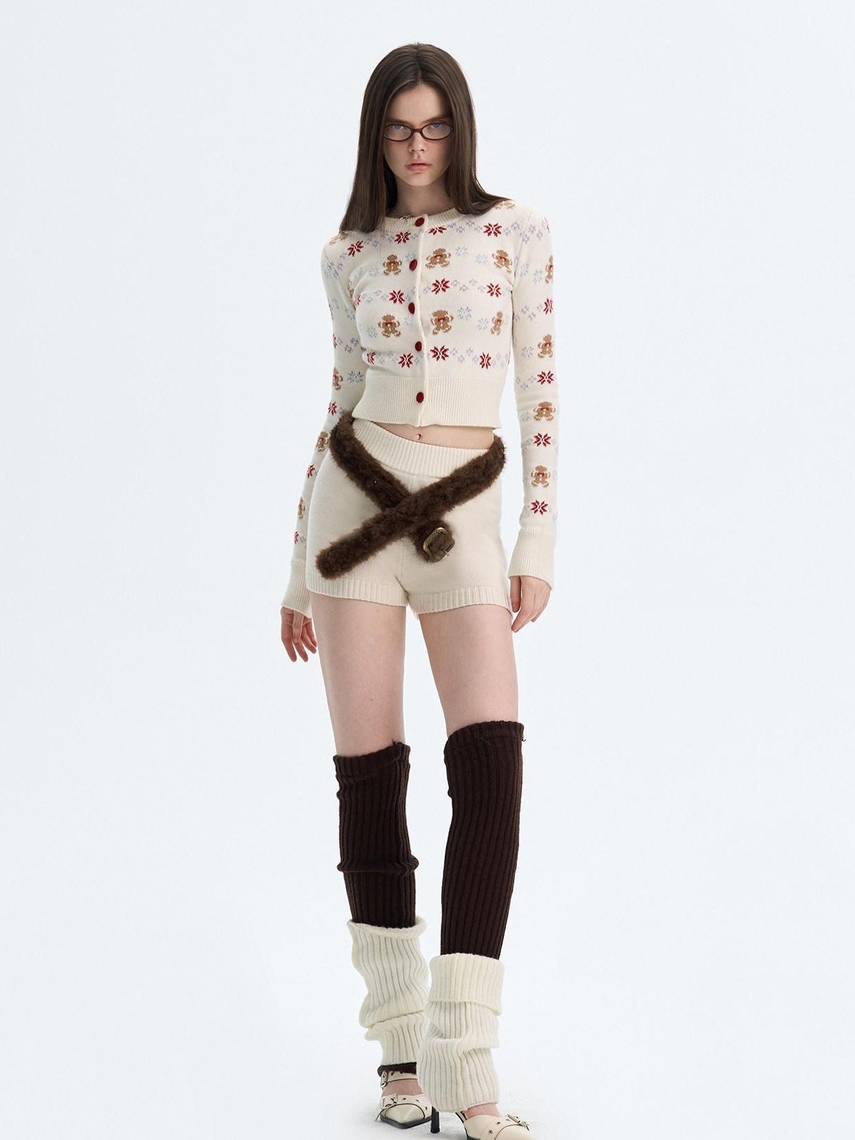 The NeverMore Cashmere Blend Bear Jacquard Cute Slim Cropped Crewneck Knitwear Cardigans