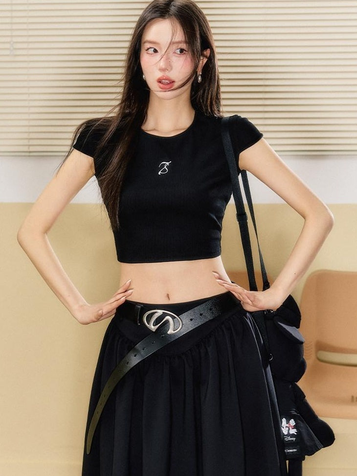7Shiftin Essential Slim Fit Workwear Round Neck Short Sleeve Solid Tee Basic Crop Tops