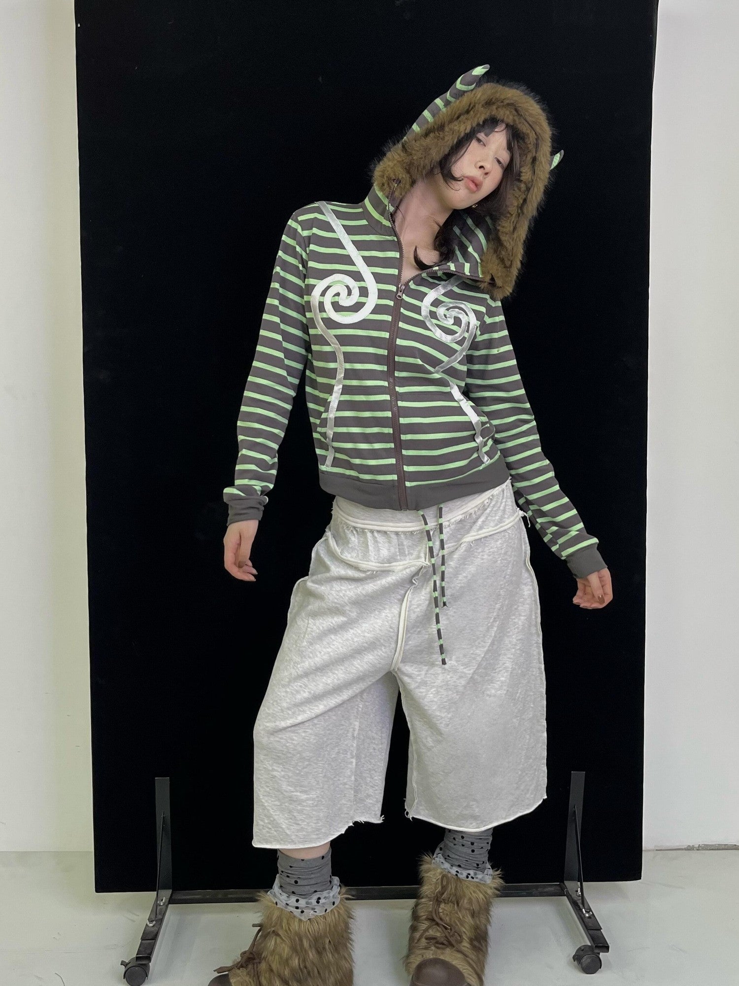 Ttsunami Silver Swirl Striped Fur Collar Zipper Slim Women&