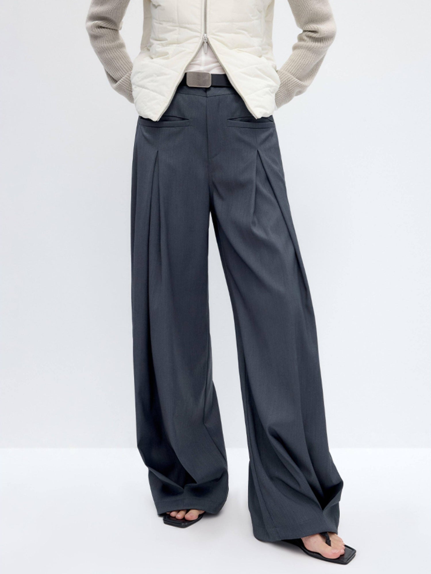 RUN TO THE FUTURE Pleated Low Waist Minimalist Loose Fit Women Vintage Green Wide-Leg Pants