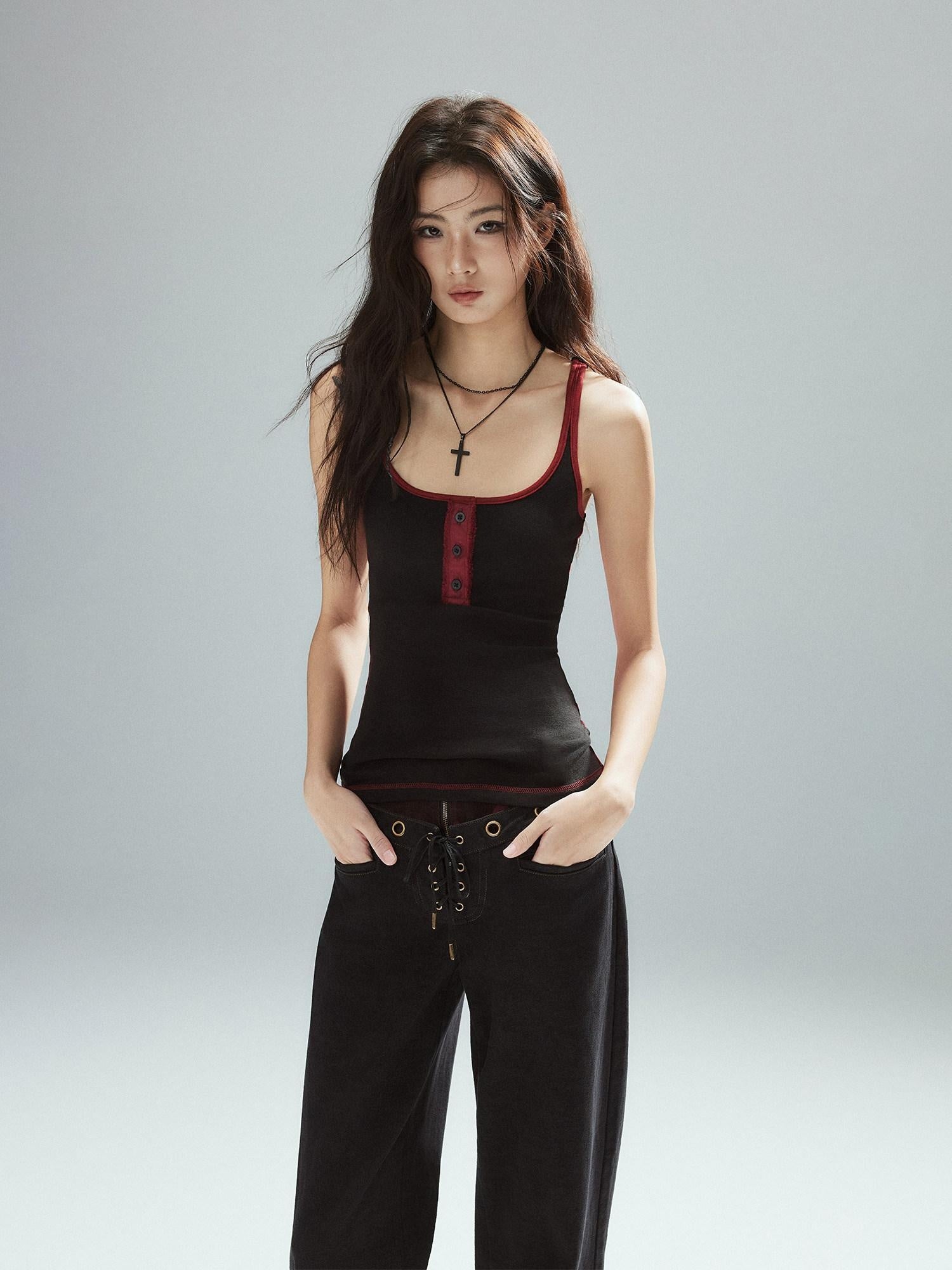 Low pixel Soft Cotton Blend Square Neck Slim Fit Street Style Young Women Daily Tank Tops