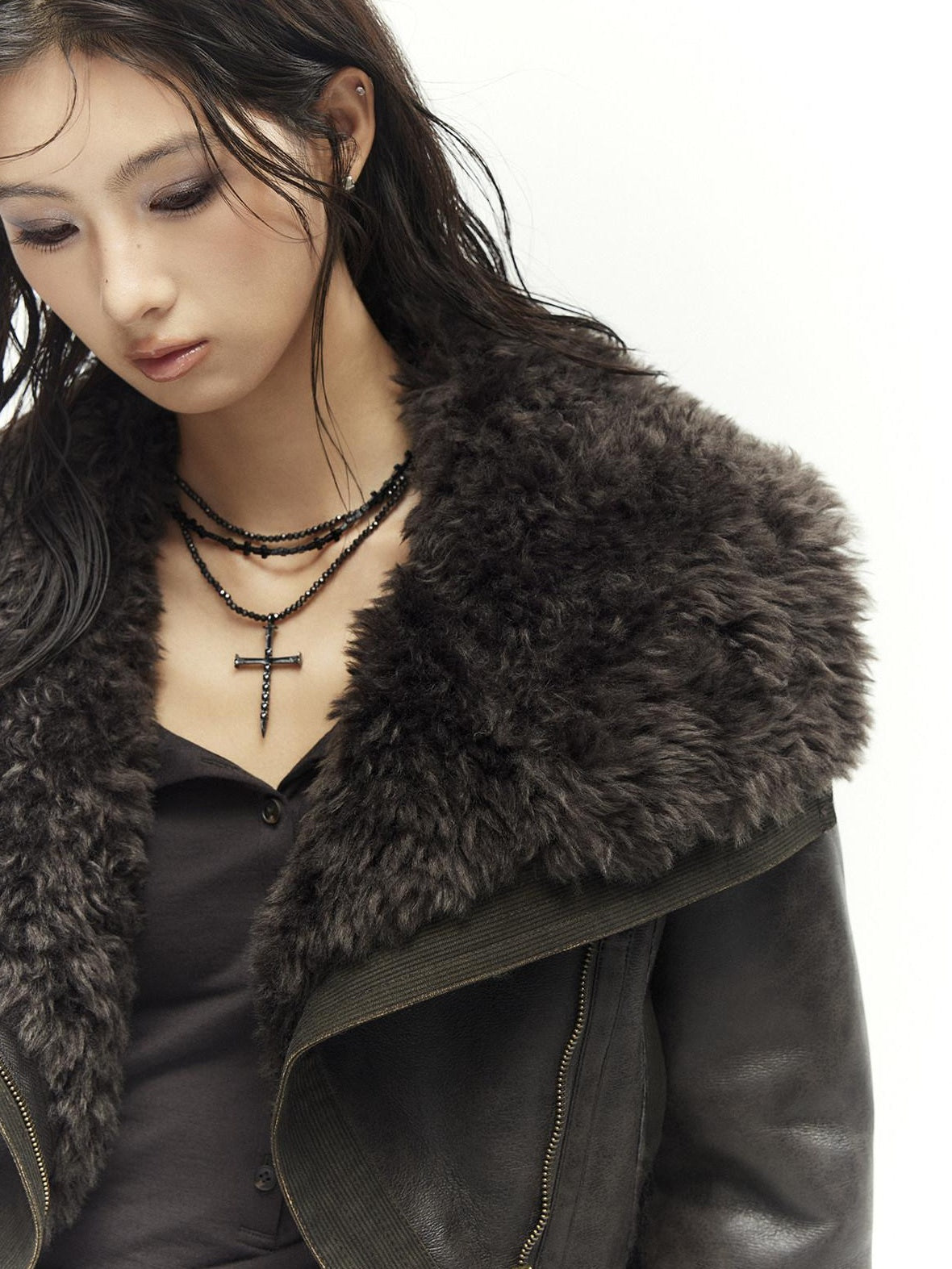 Low pixel Warm Faux Shearling Waisted Gothic Short Zip Women Coffee Cropped Jackets