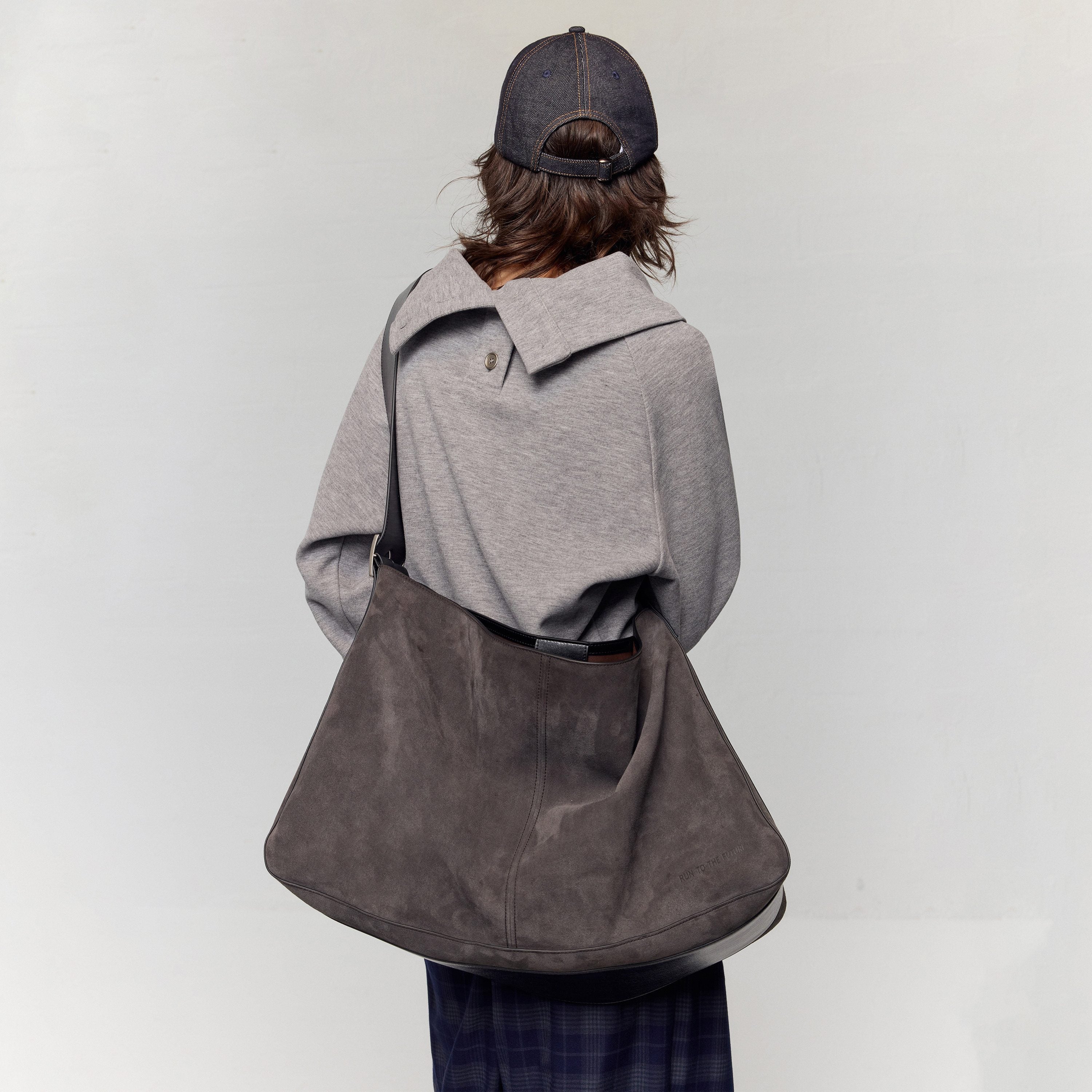RUN_TO_THE_FUTURE_Large_Zipper_Pocket_Casual_Minimalist_Single_Strap_Everyday_Cross_Body_Bags_MISSTT