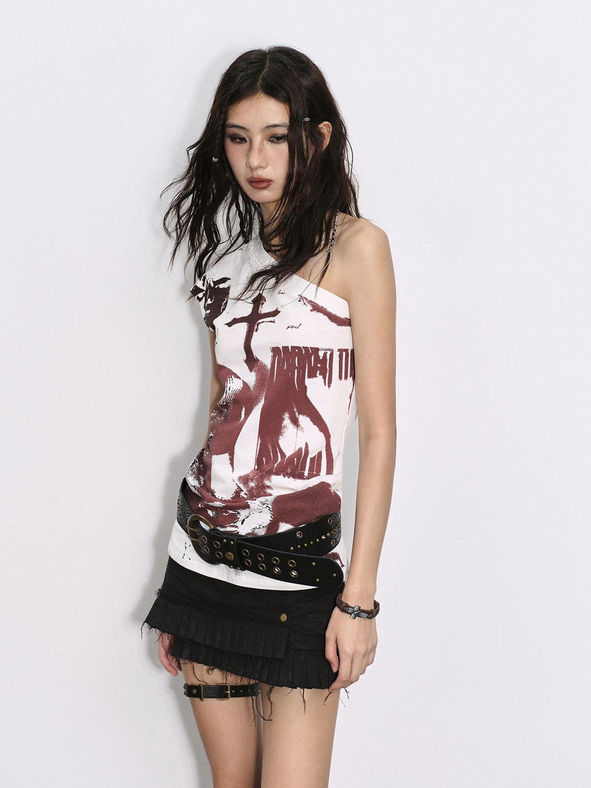 Low pixel Pure Cotton Pleated Low Waist Distressed Black Casual Mini Skirts