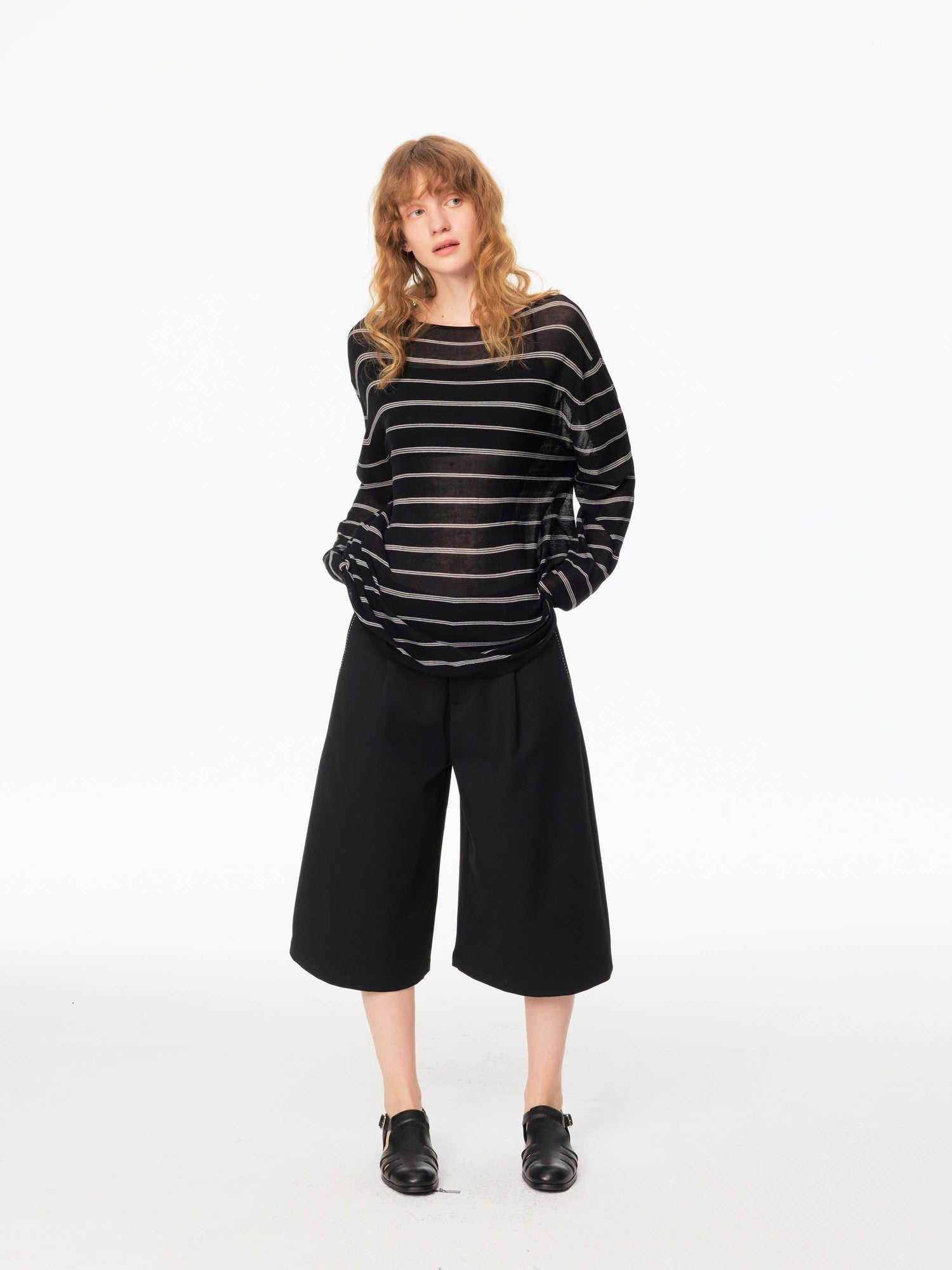 Northbutsouth Pearl Trim Pocket Straight Leg Relaxed Women&