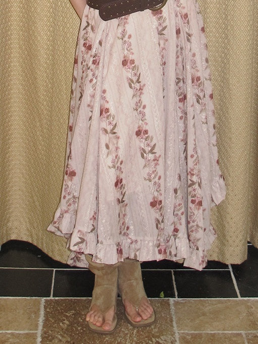 9rotic_Floral_Embroidered_V-neck_Ruffle_Cinched_Waist_Tie_Women&