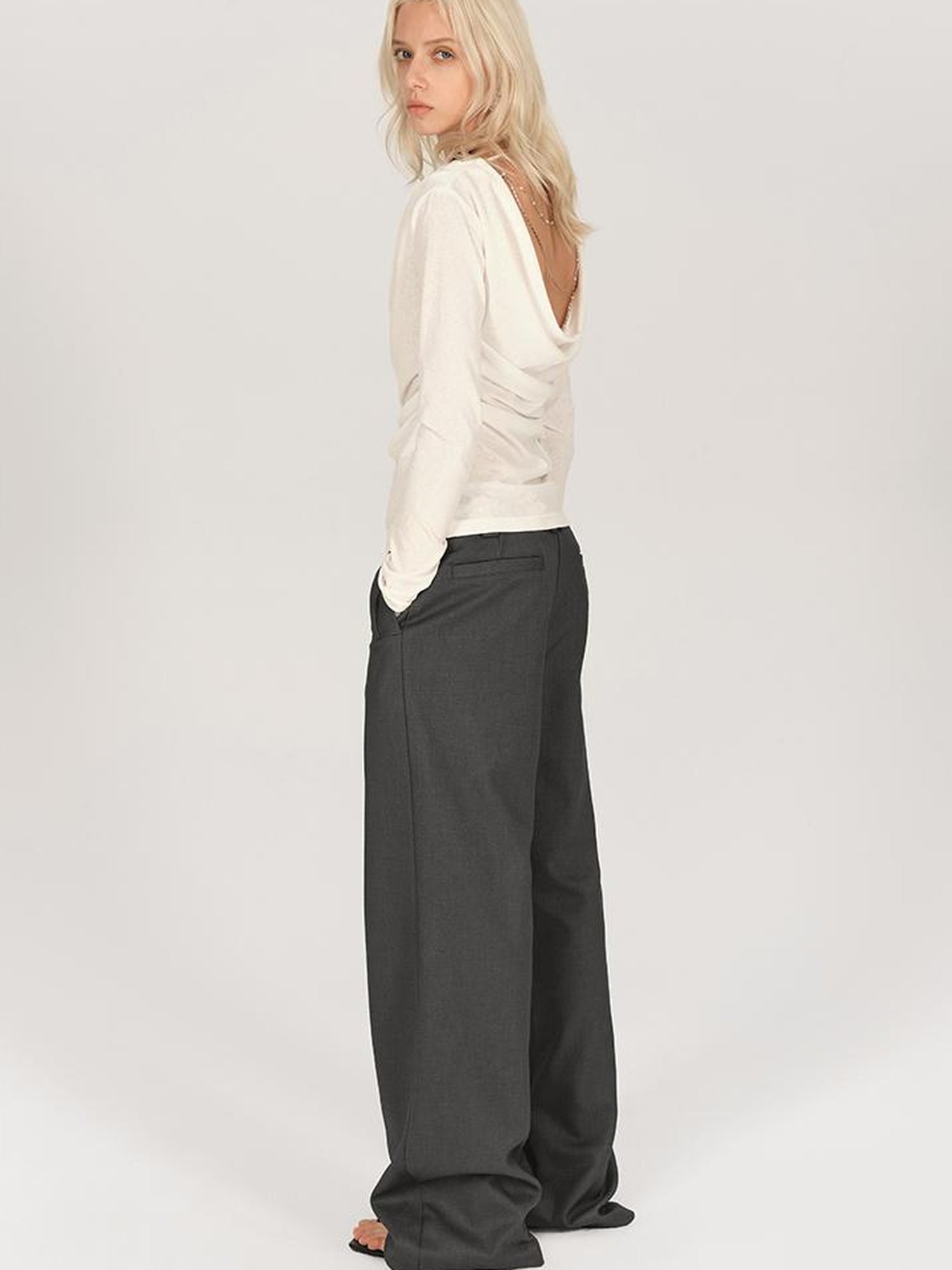 AFTADAWN Asymmetric Draped Back Chain Detail Tunic Top